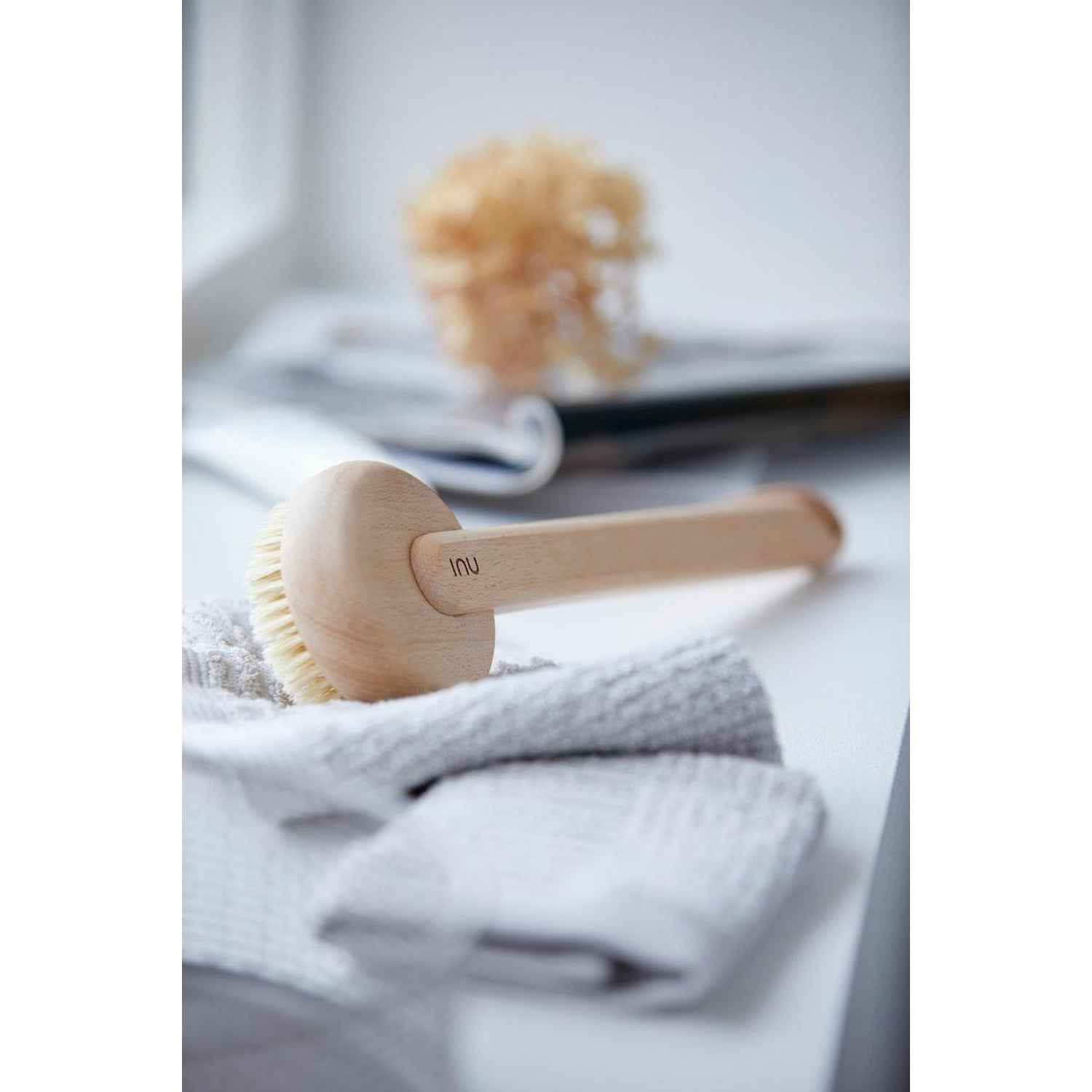 Zone Denmark Inu Bath Brush, 18,4 X7 Cm