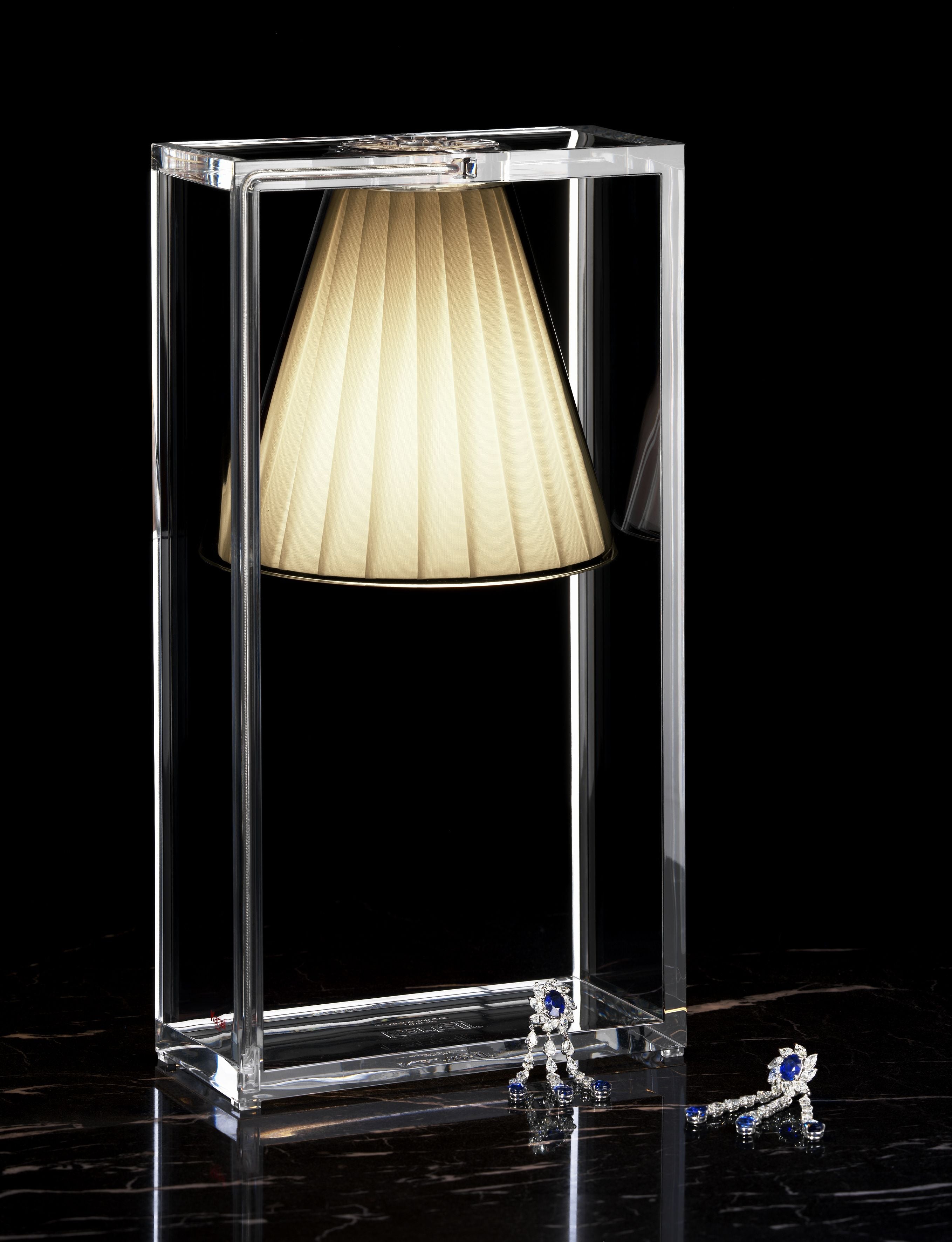 Kartell leichte Luft transparente Tischlampe, hellblau