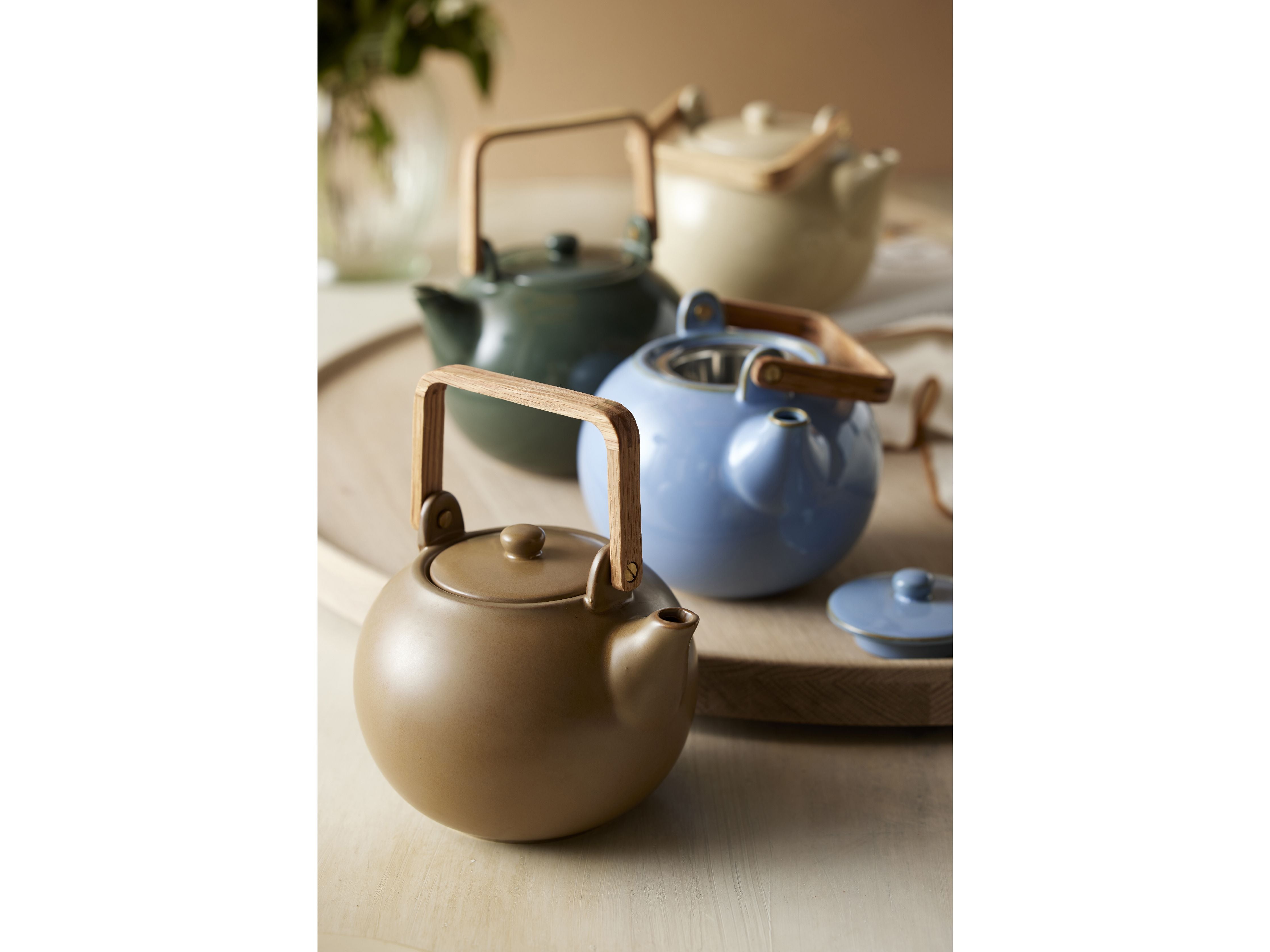 Bitz Teapot With Tea Strainer 1,2 L, Wood