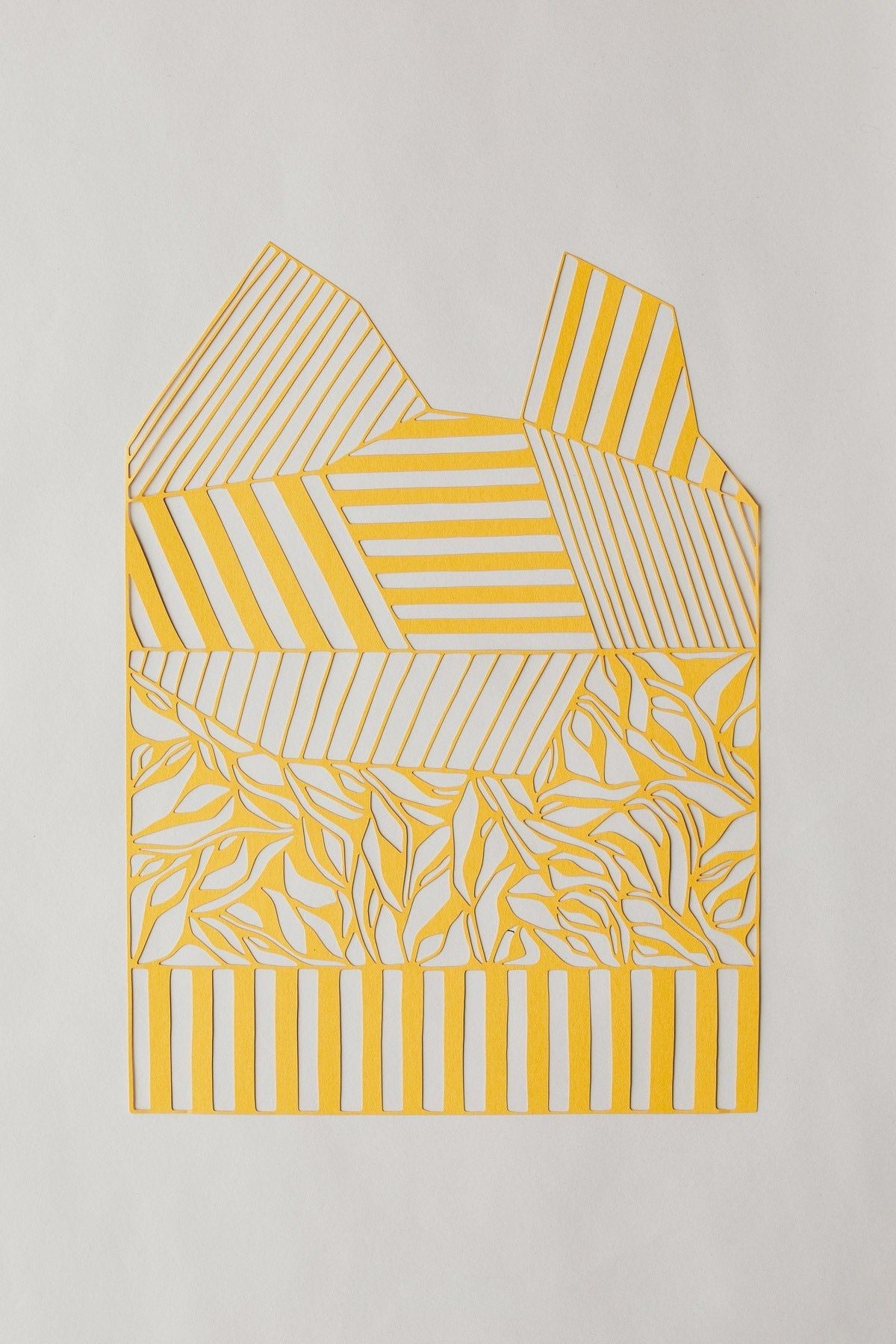 Studio sur le rectangle géométrique de Papercut A3, jaune de maïs