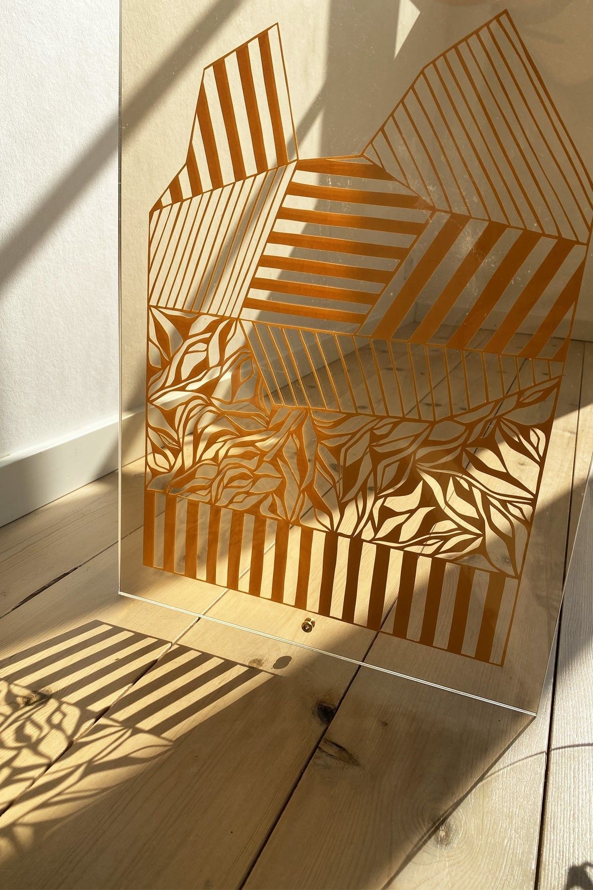 Studio sur le rectangle géométrique de Papercut A3, jaune de maïs