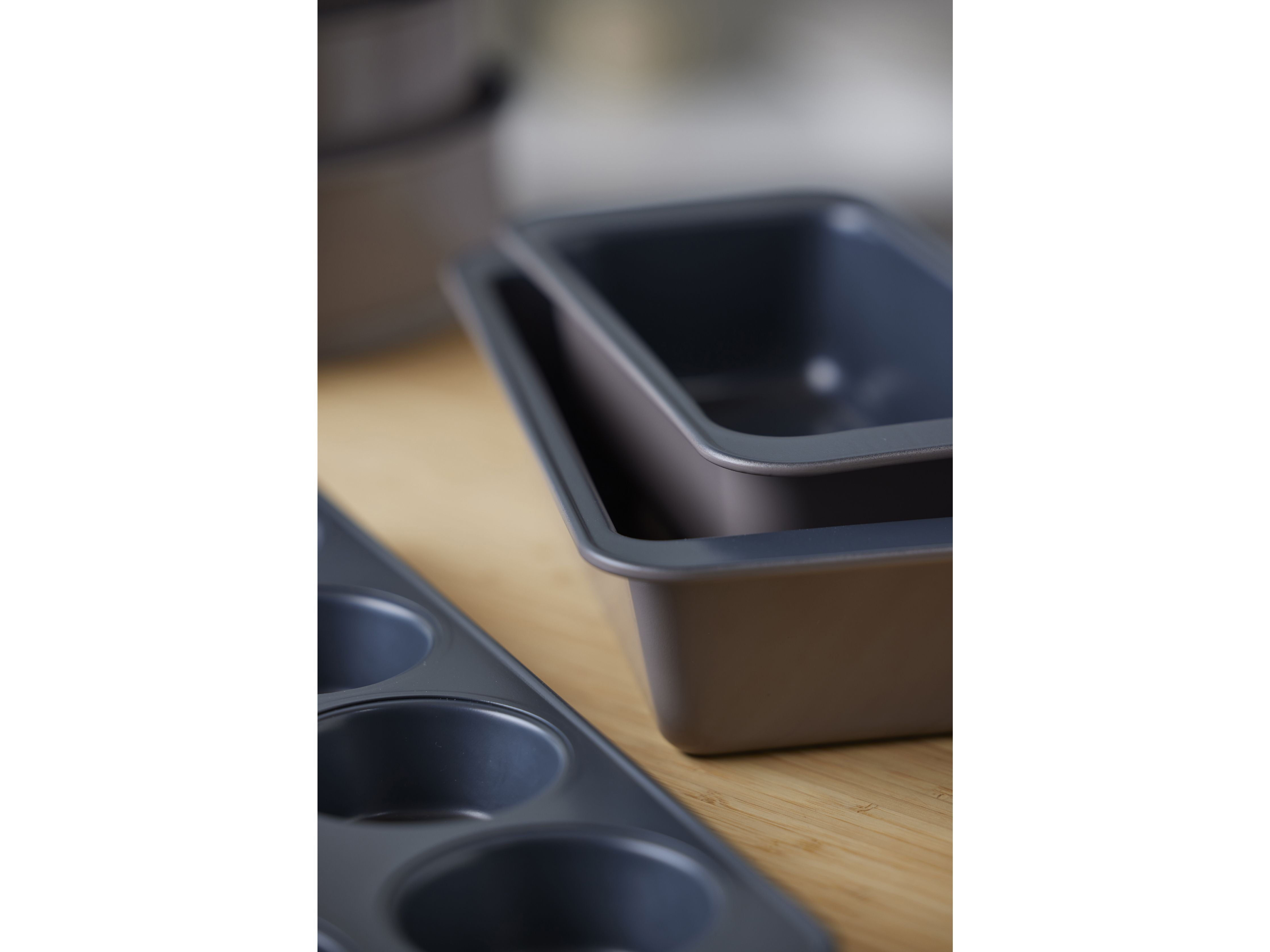 Blomsterbergs Muffin Pan For 12 Pieces, Blue