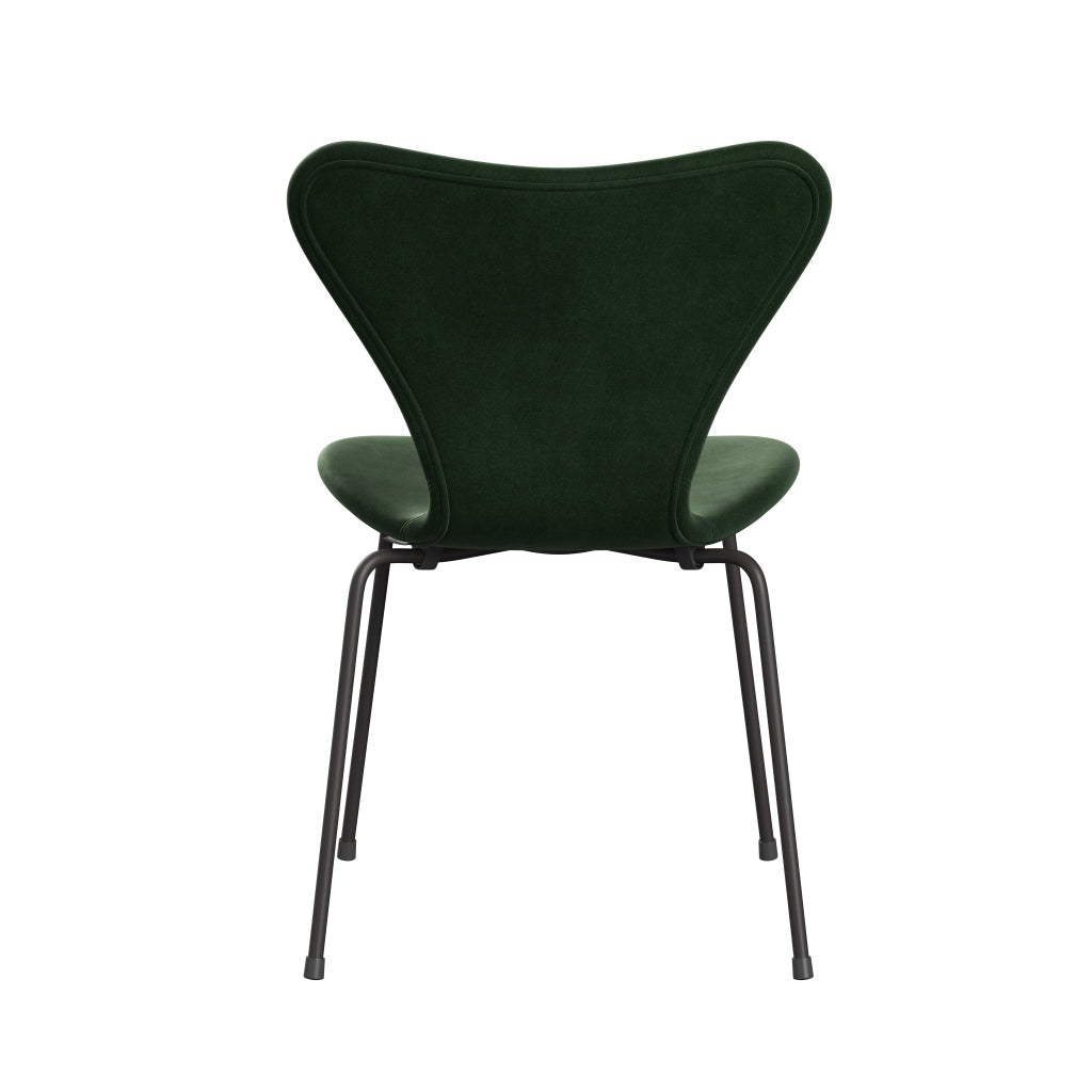 Fritz Hansen 3107 Silla tapicería completa, grafito cálido/bosque de terciopelo belfast verde