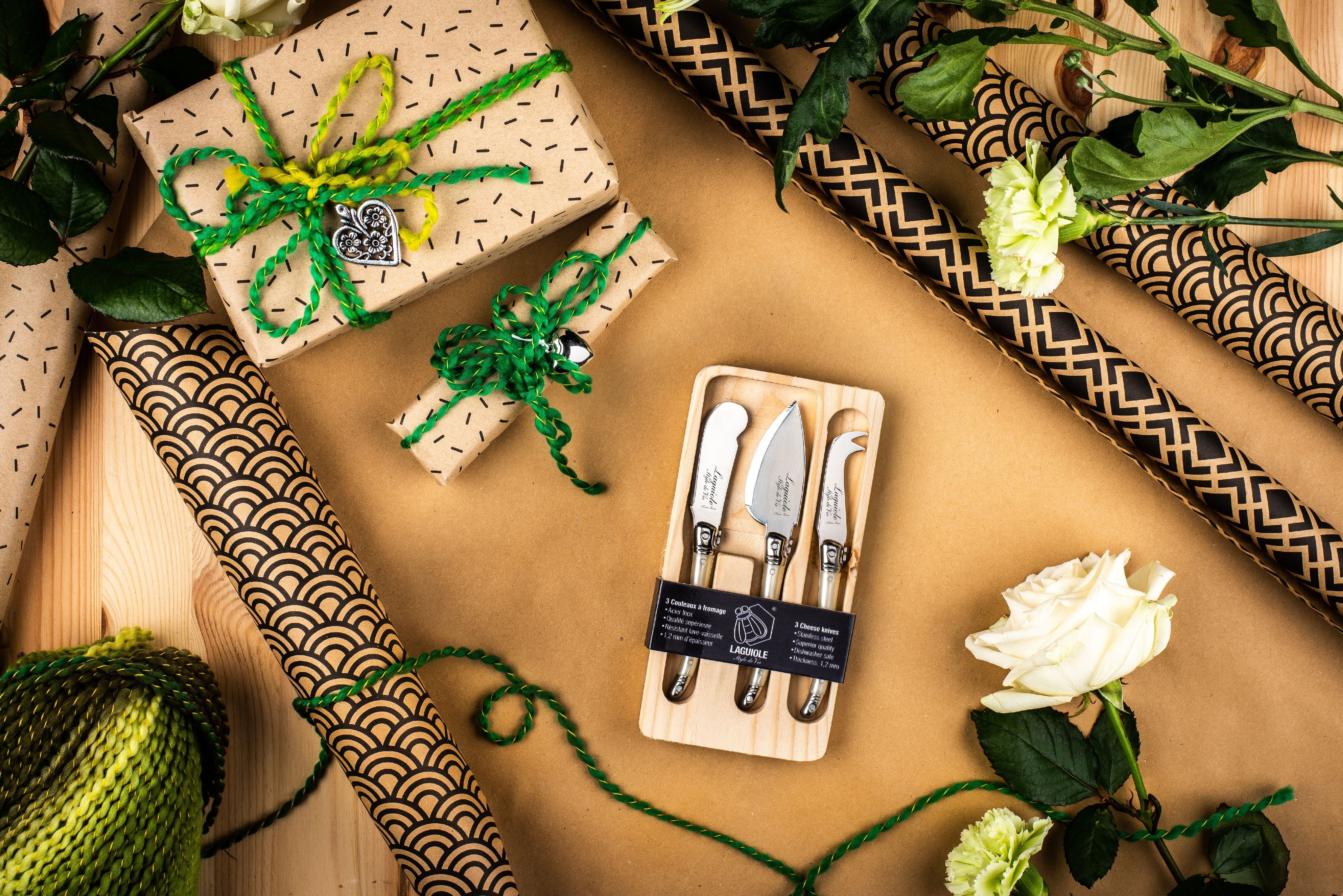 Style de vie autentique Laguiole Premium Line Cheese Knives 3 Piece Set, Pearl
