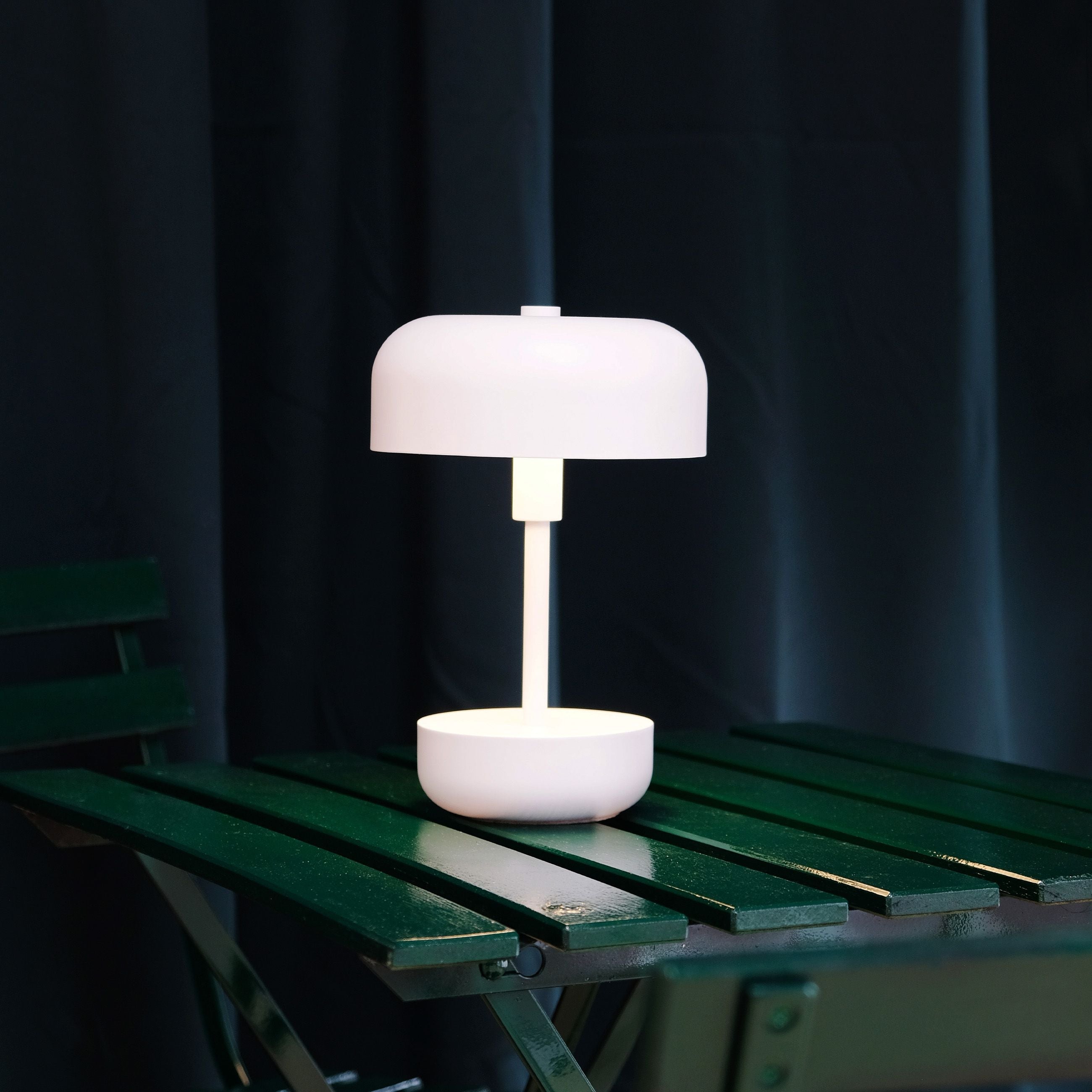 Dyberg Larsen haipot lampe de table rechargeable, blanc