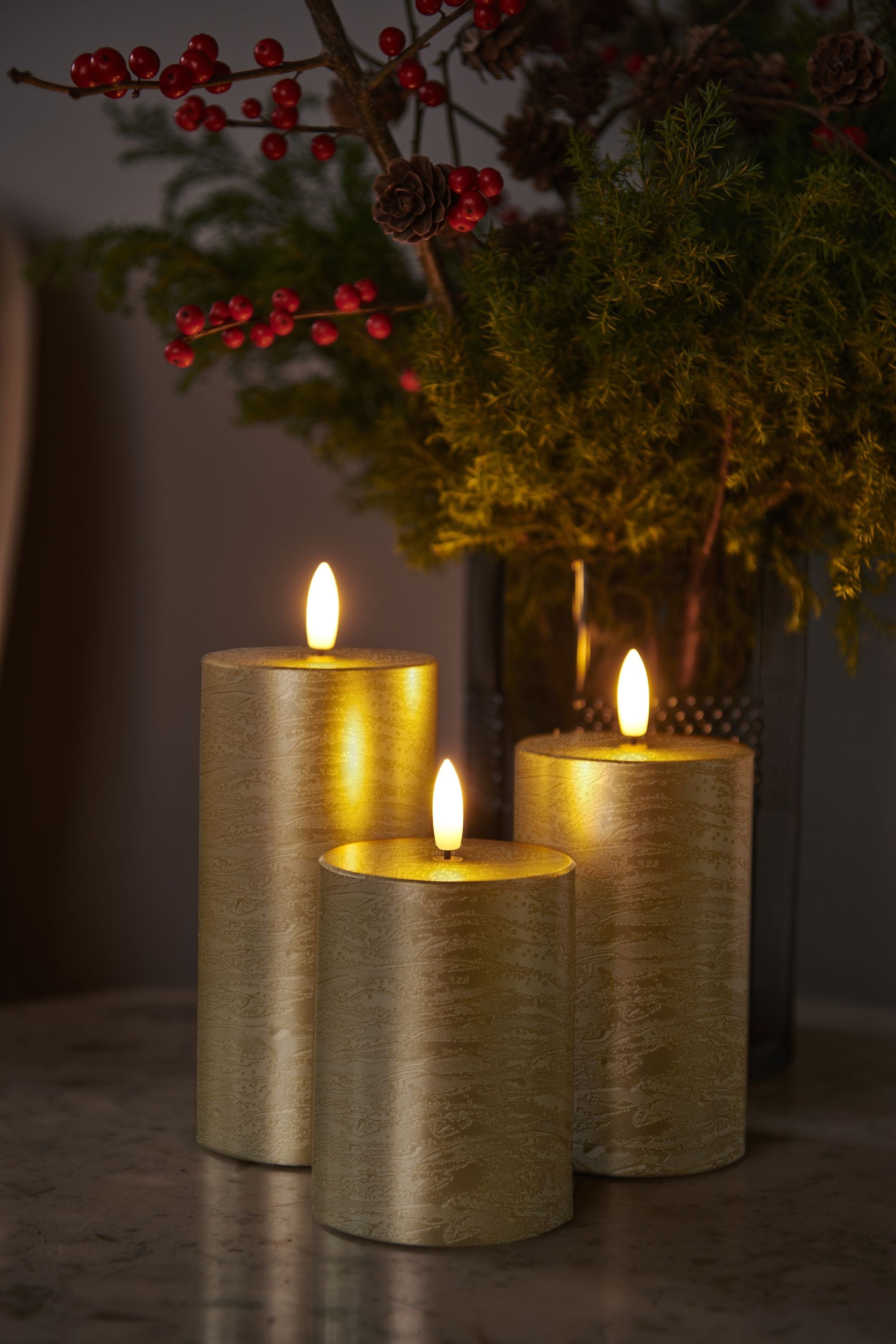 Sirius Sille LED Candle 3 Stcs Ø7,5x10/12,5/15 cm, Gold