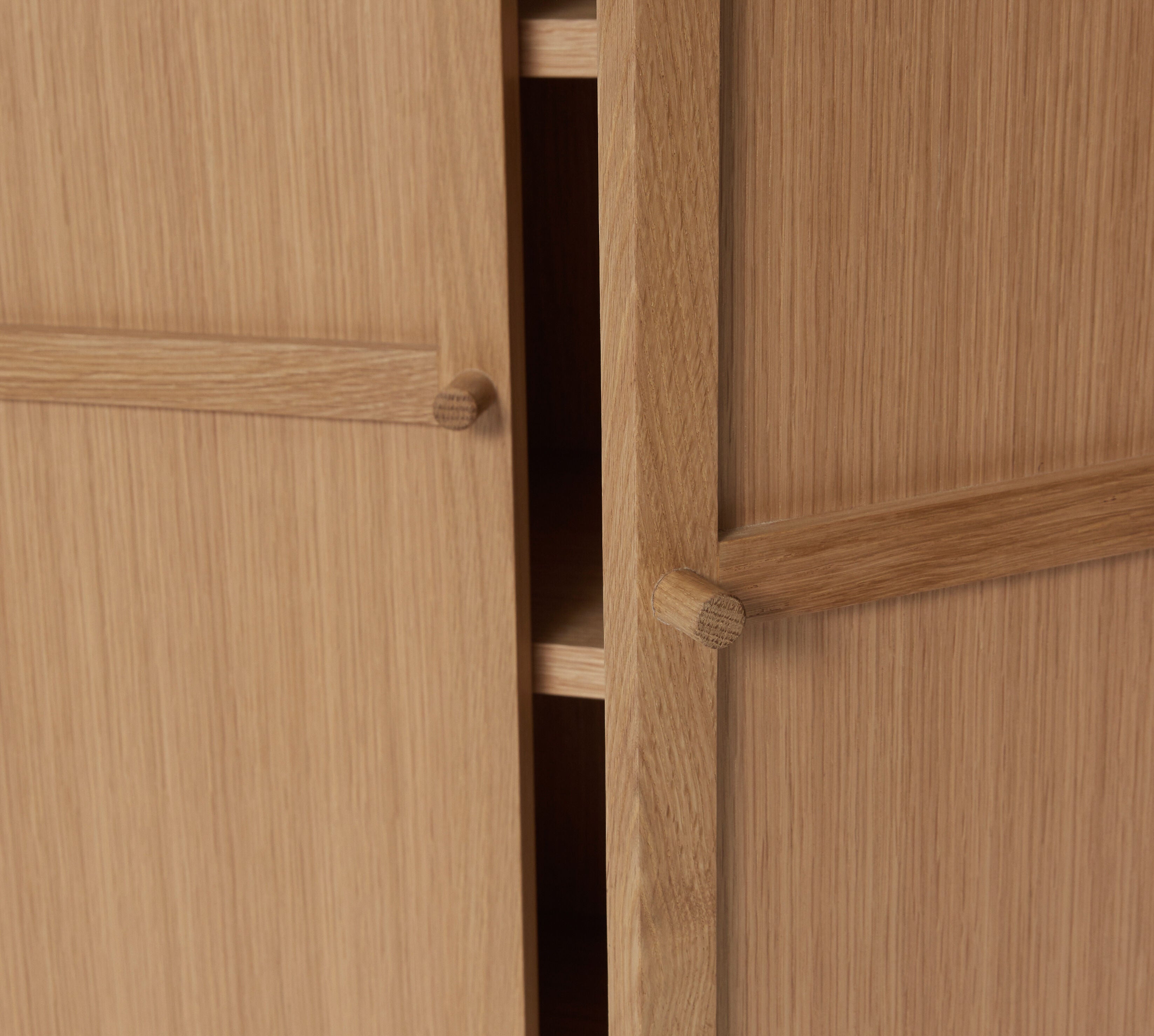 Hübsch Candor Cabinet Natural