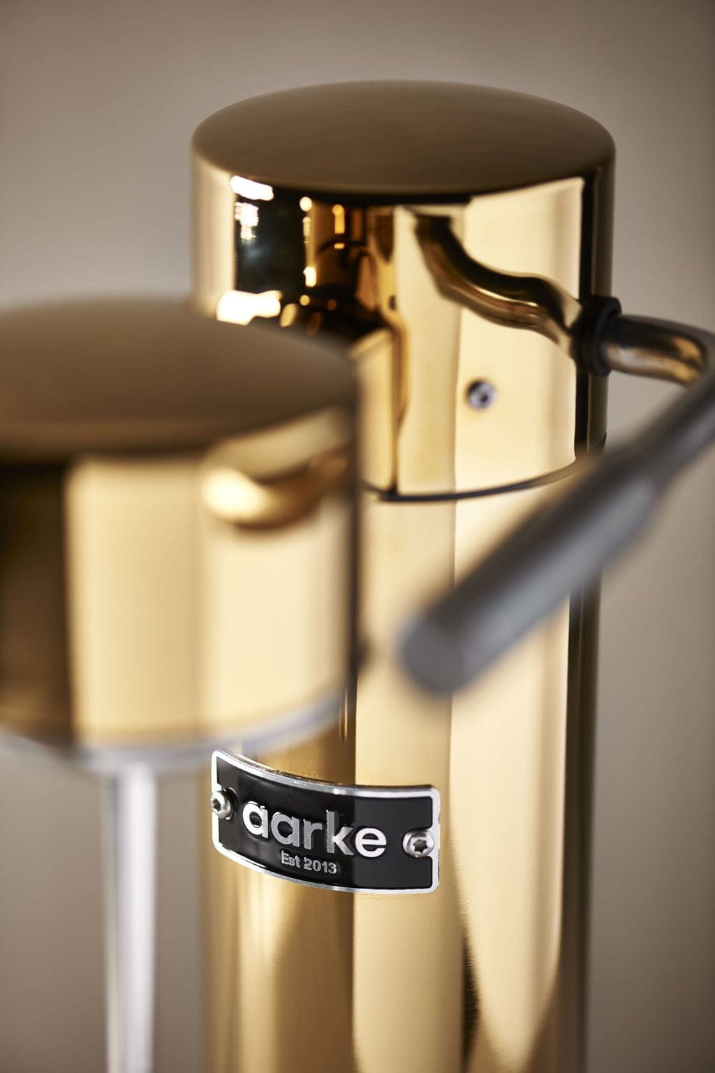 Aarke Carbonator 3 fabricante de agua espumoso, oro