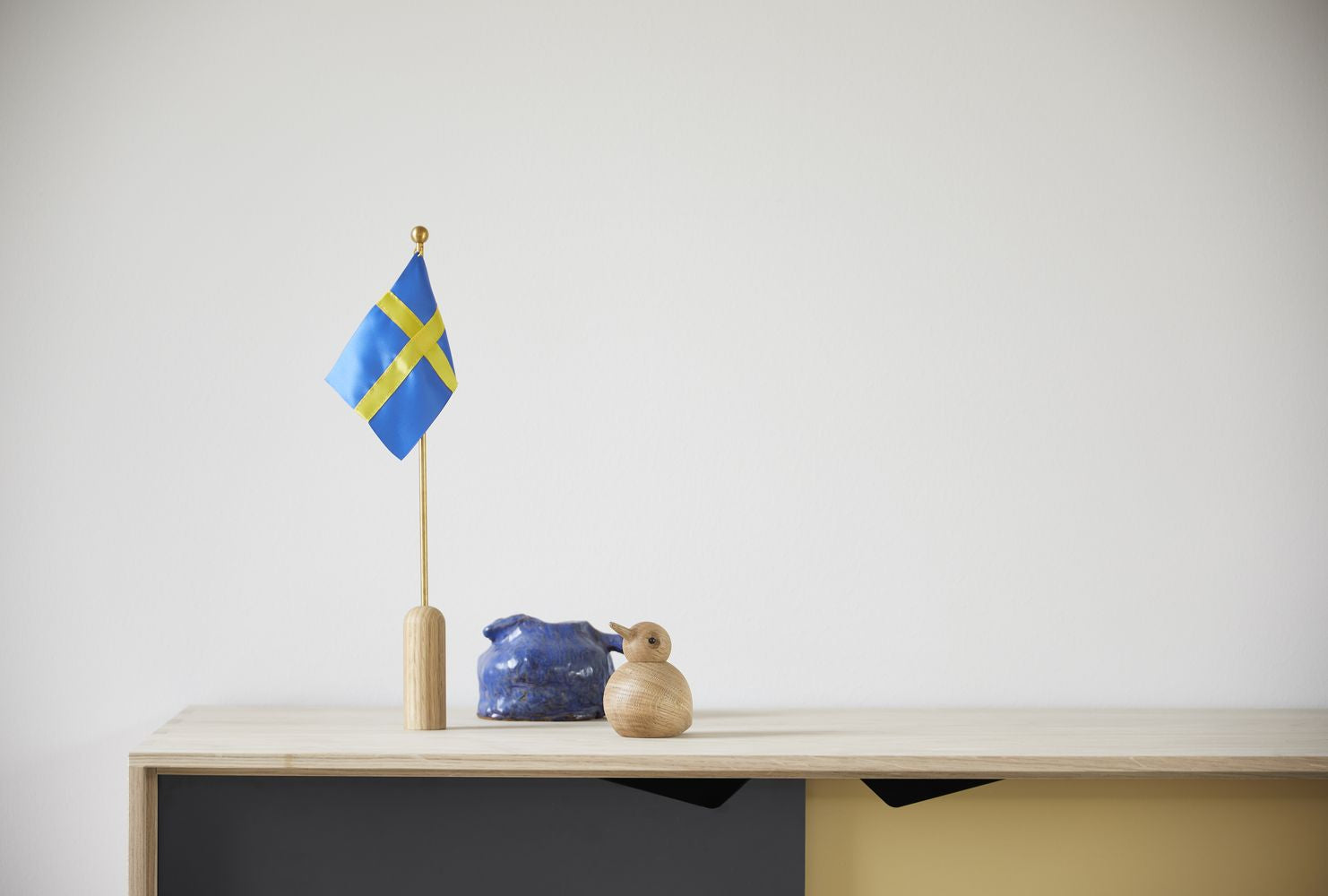 Andersen møbler fejrer det danske flag H40 cm
