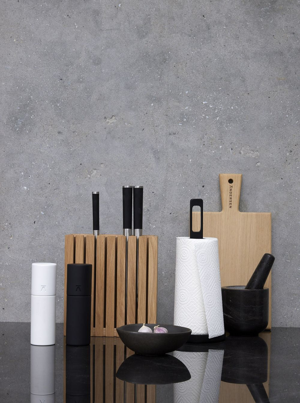 Ensemble Andersen Furniture Duo Salt and Pepper Mills