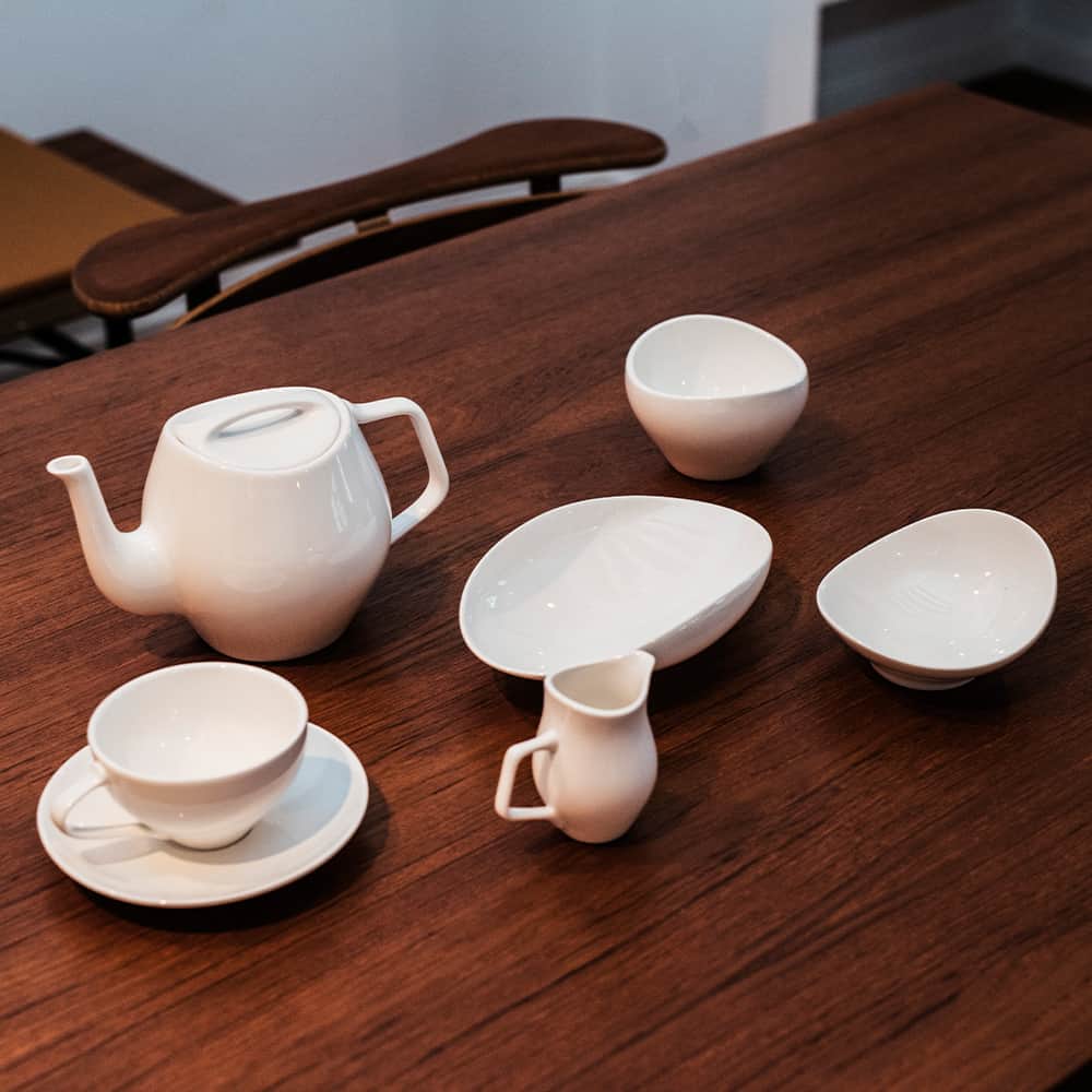 Architectmade Finn JuHl FJ Essence Tea Cup and Saucer