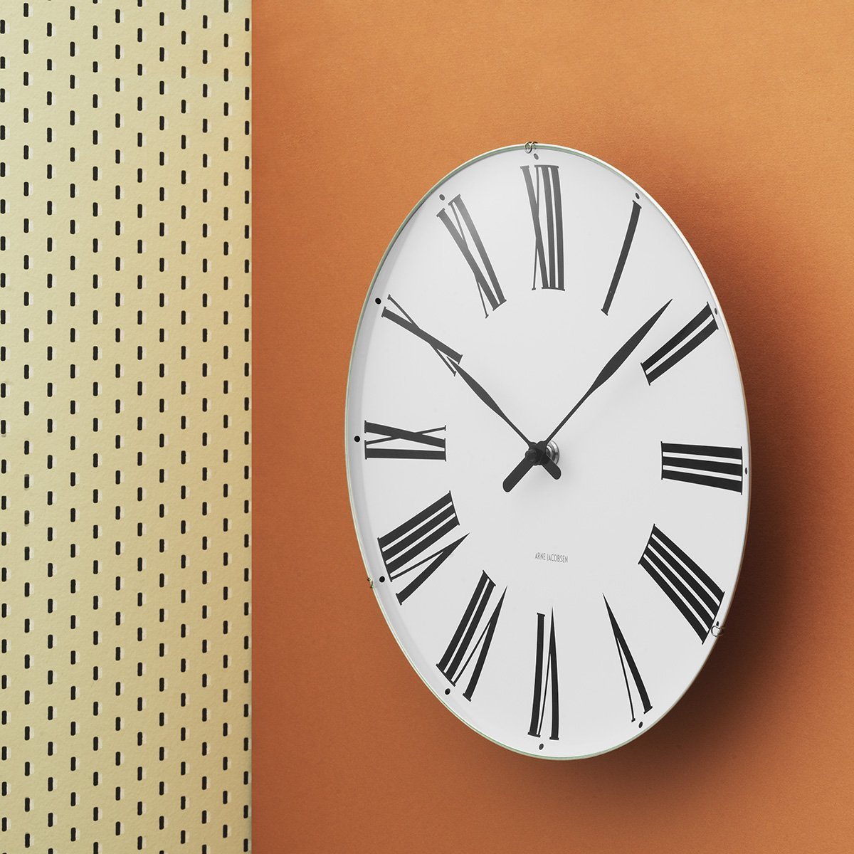 Relógio de parede romano de Arne Jacobsen, 21 cm