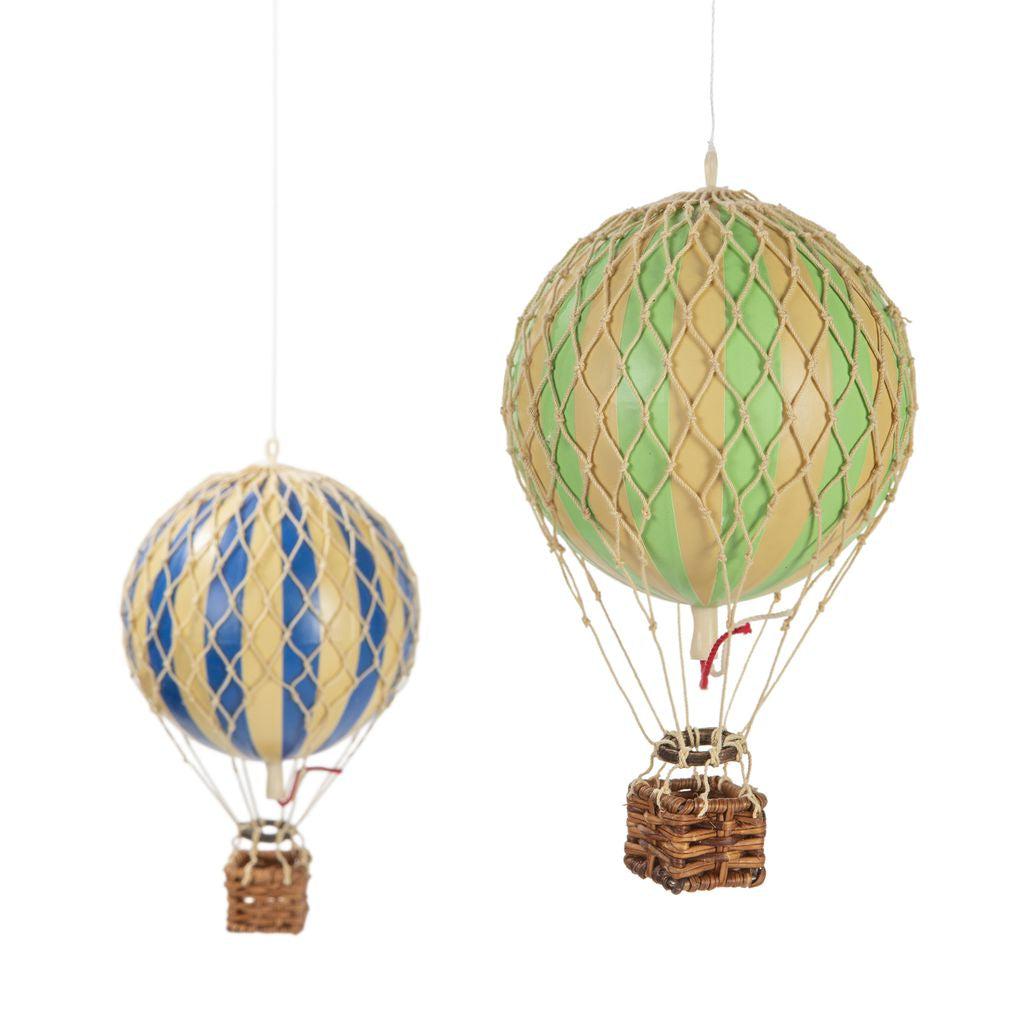 Authentische Modelle Sky Flight Mobile mit Luftballons, Multicolor