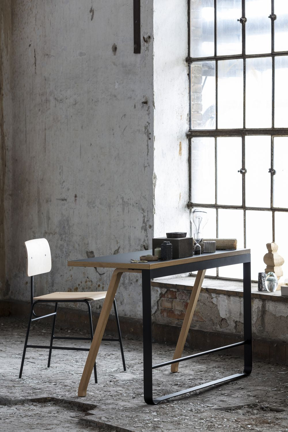 Bent Hansen Hemingway Desk With Drawer L 120 Cm, Black Lacquered Beech/Smokey Blue Linoleum