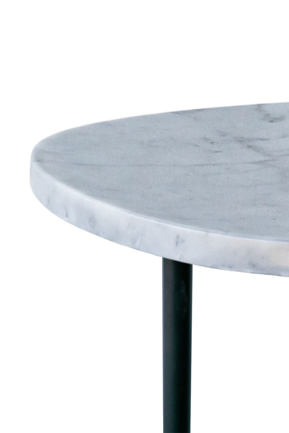 Table basse de métro courbée de Hansen Ø 65 cm, marbre de carrara blanche
