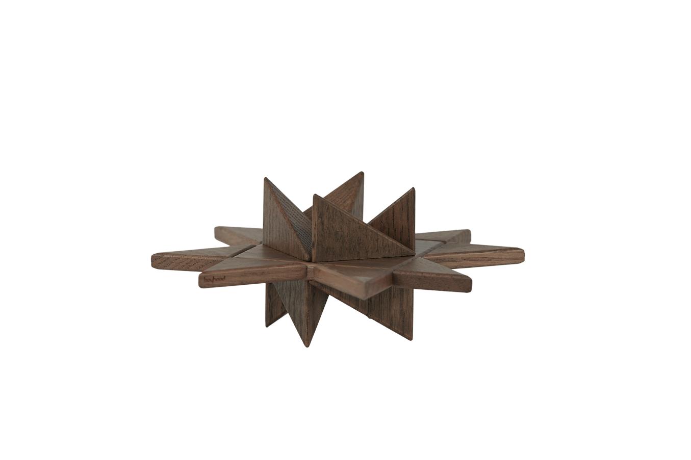 Figure décorative de table d'étoile fröbel de l'enfance, chêne taché