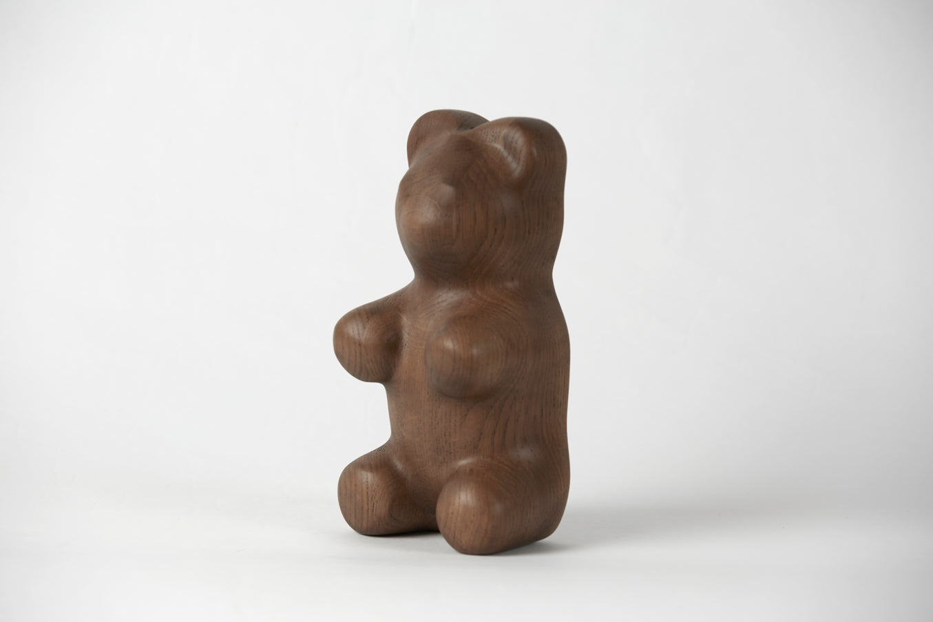 Jugendgummi -Bären -Deko -Figur Eiche gefärbt, groß