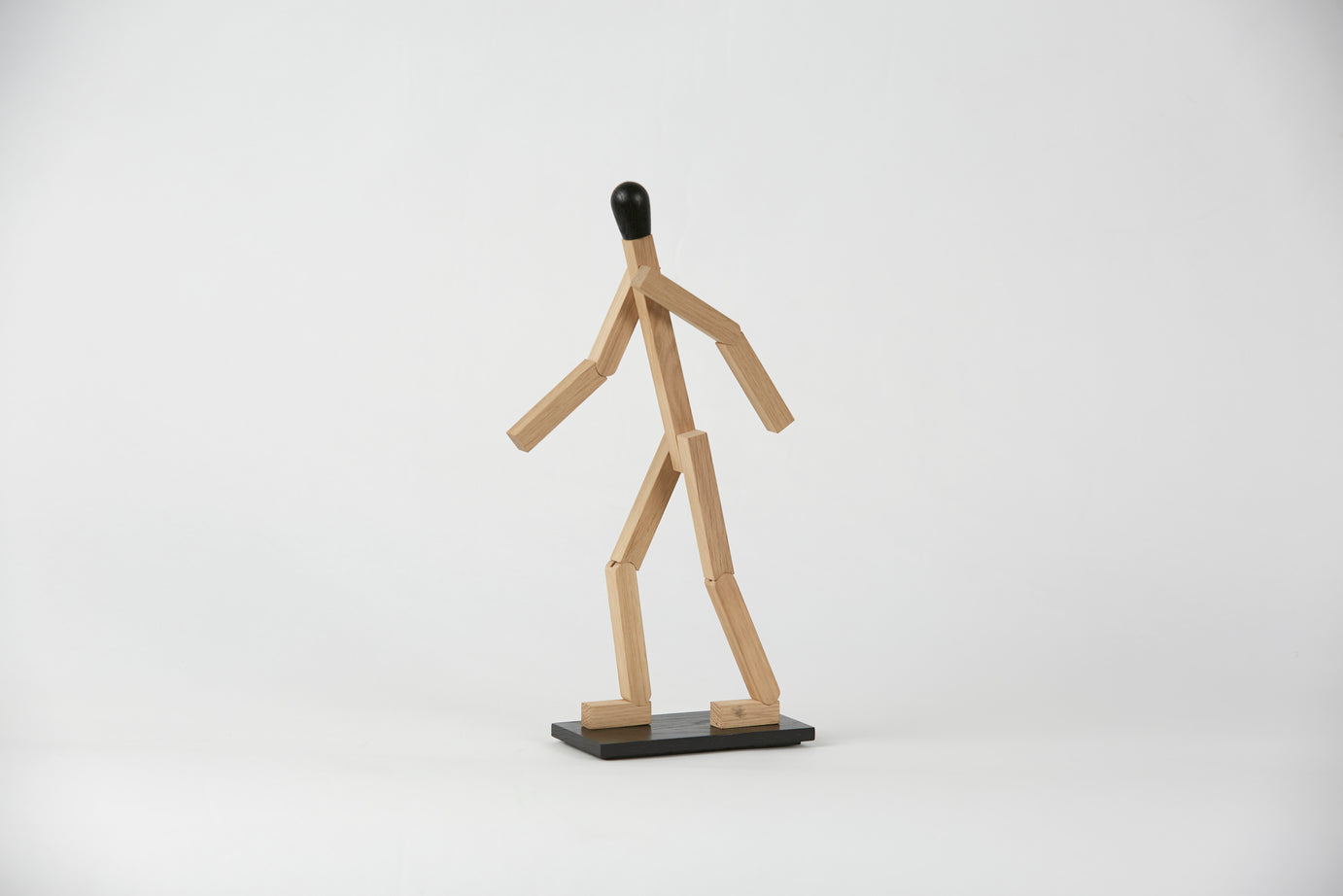Boyhood Match Man Decorative Figur, Large