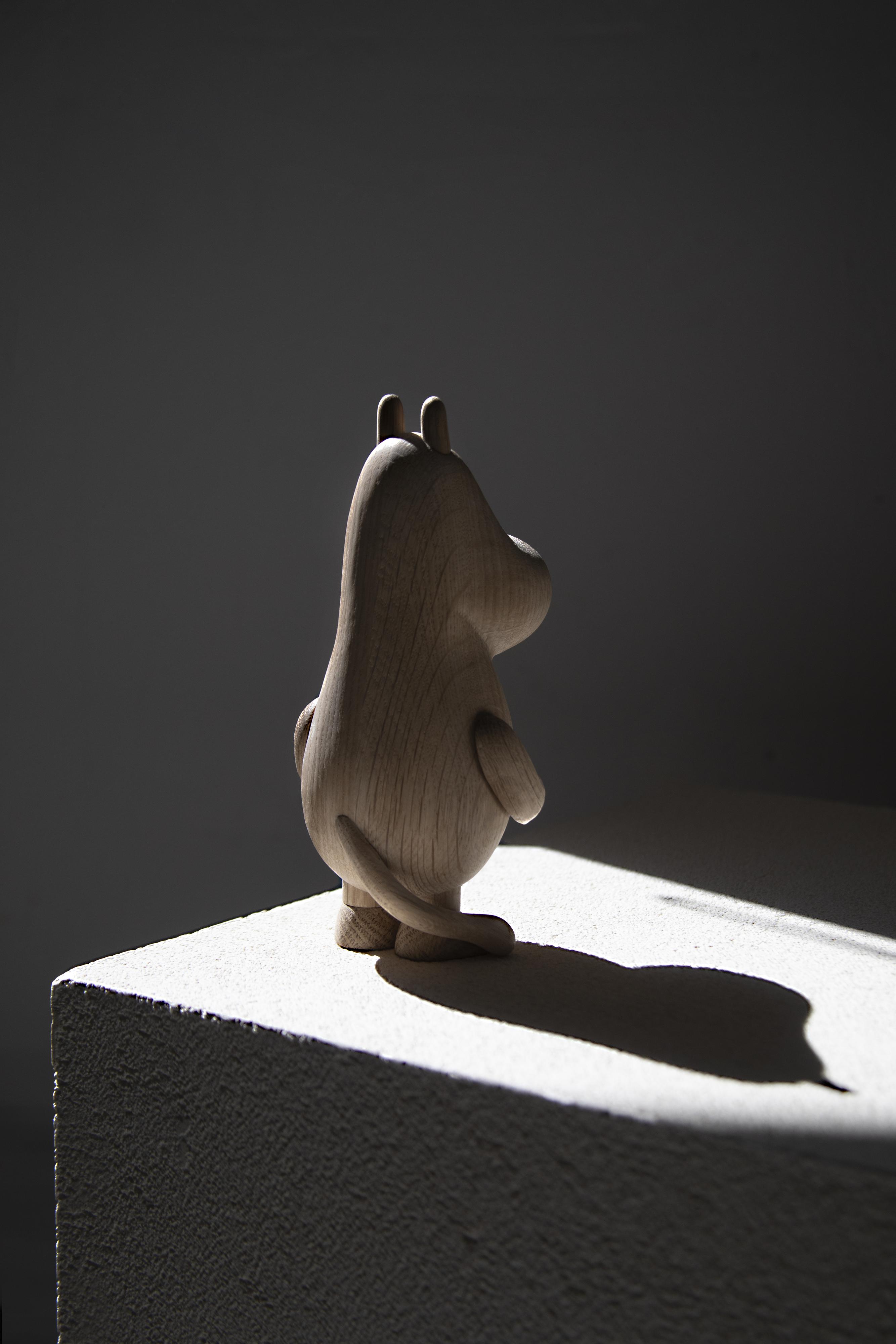 Enfance Moomintroll en bois chêne, petit