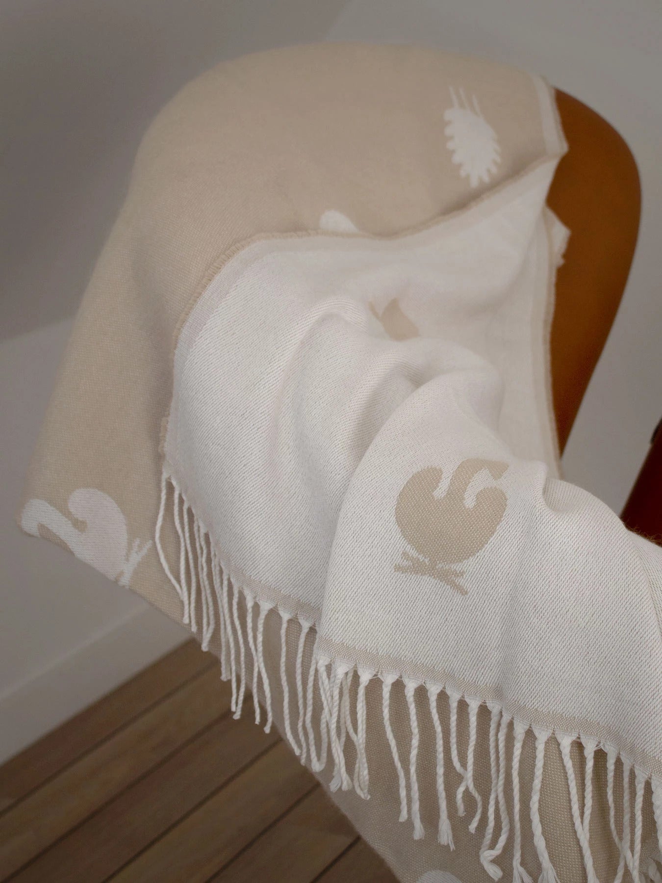 Plaid de designikoner, blanc / sable, couleurs blanches / sables