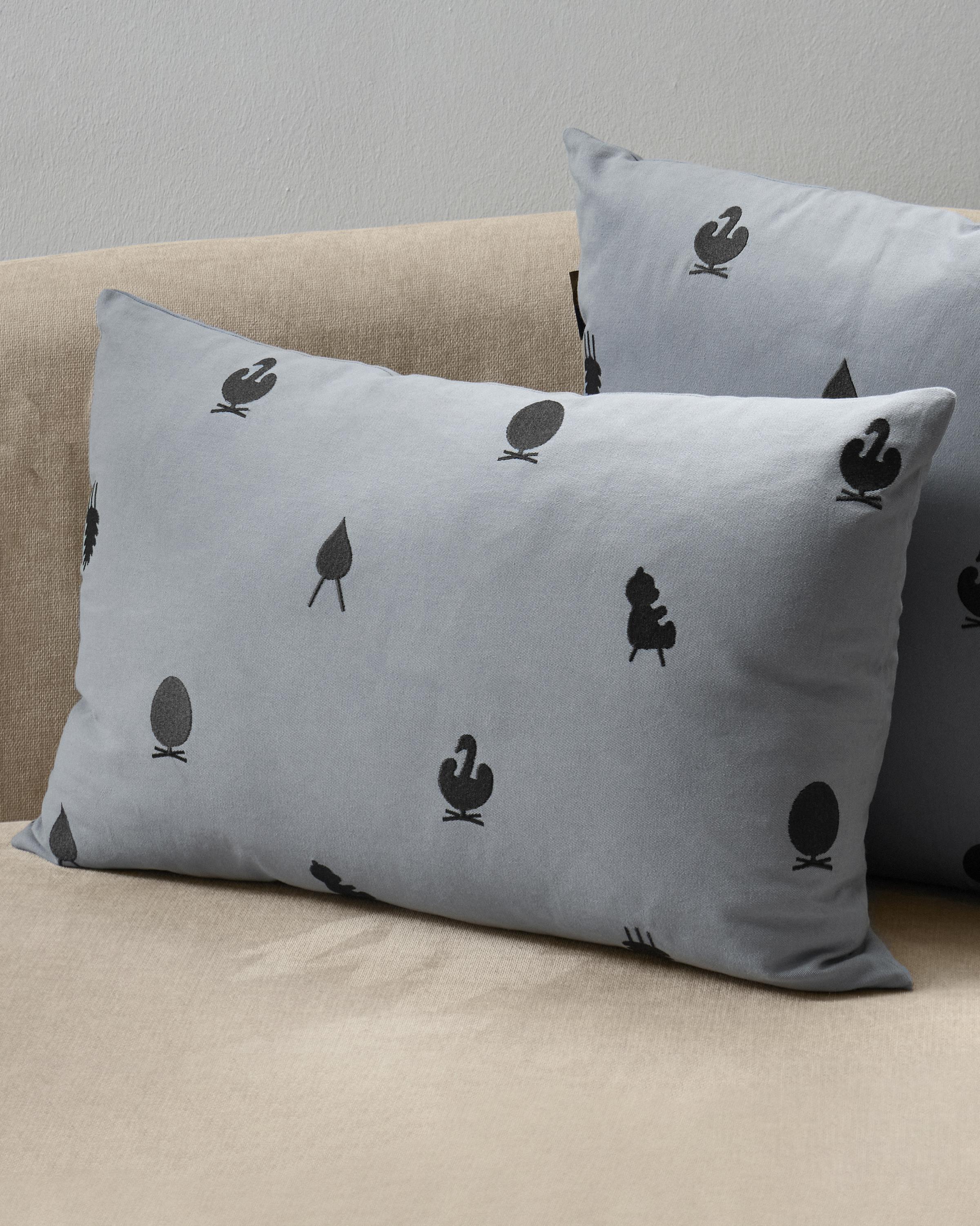 Brainchild Designikoner Sofa Cushion 40x60 Cm, Grey