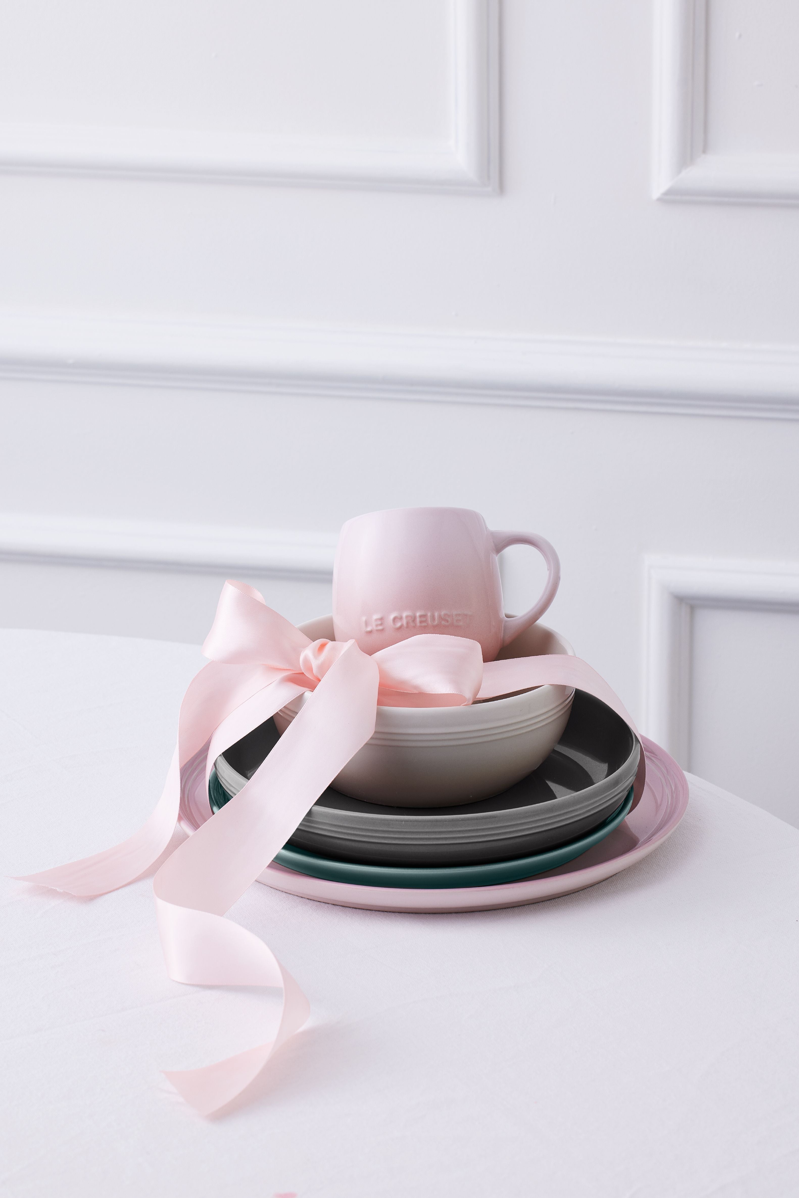 Le creuset coupe krus, shell pink