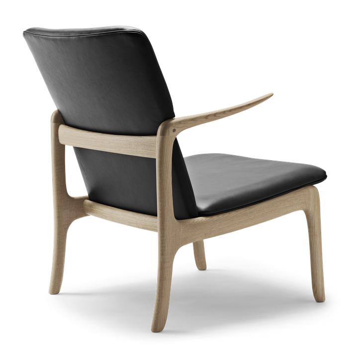 Carl Hansen Ow124 Beak Chair, chêne savonné/cuir noir