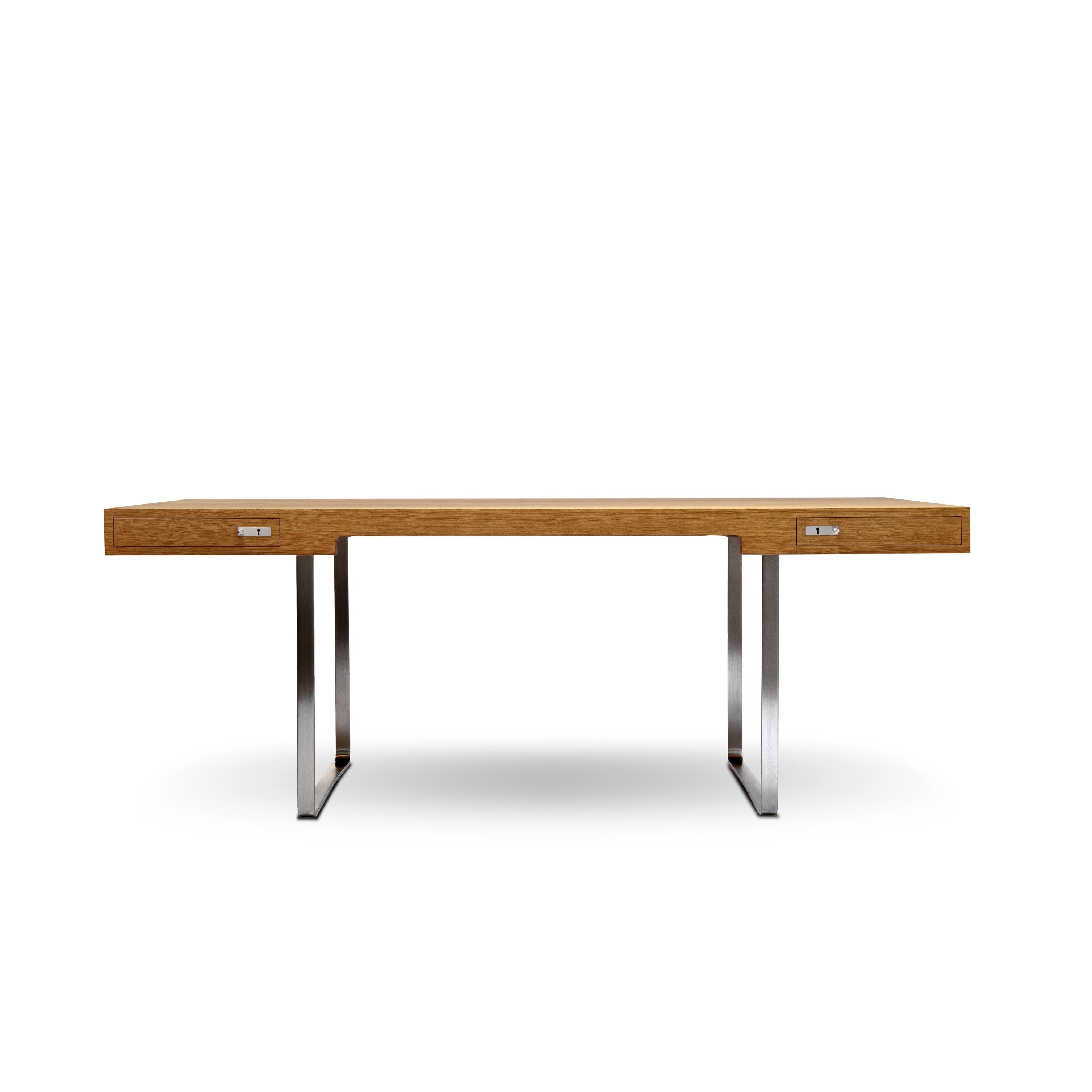 Carl Hansen CH110 -bureau, geoliede eiken