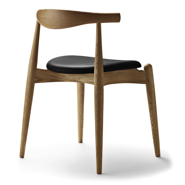 Carl Hansen CH20 Elbow Chair, chêne huilé / cuir noir