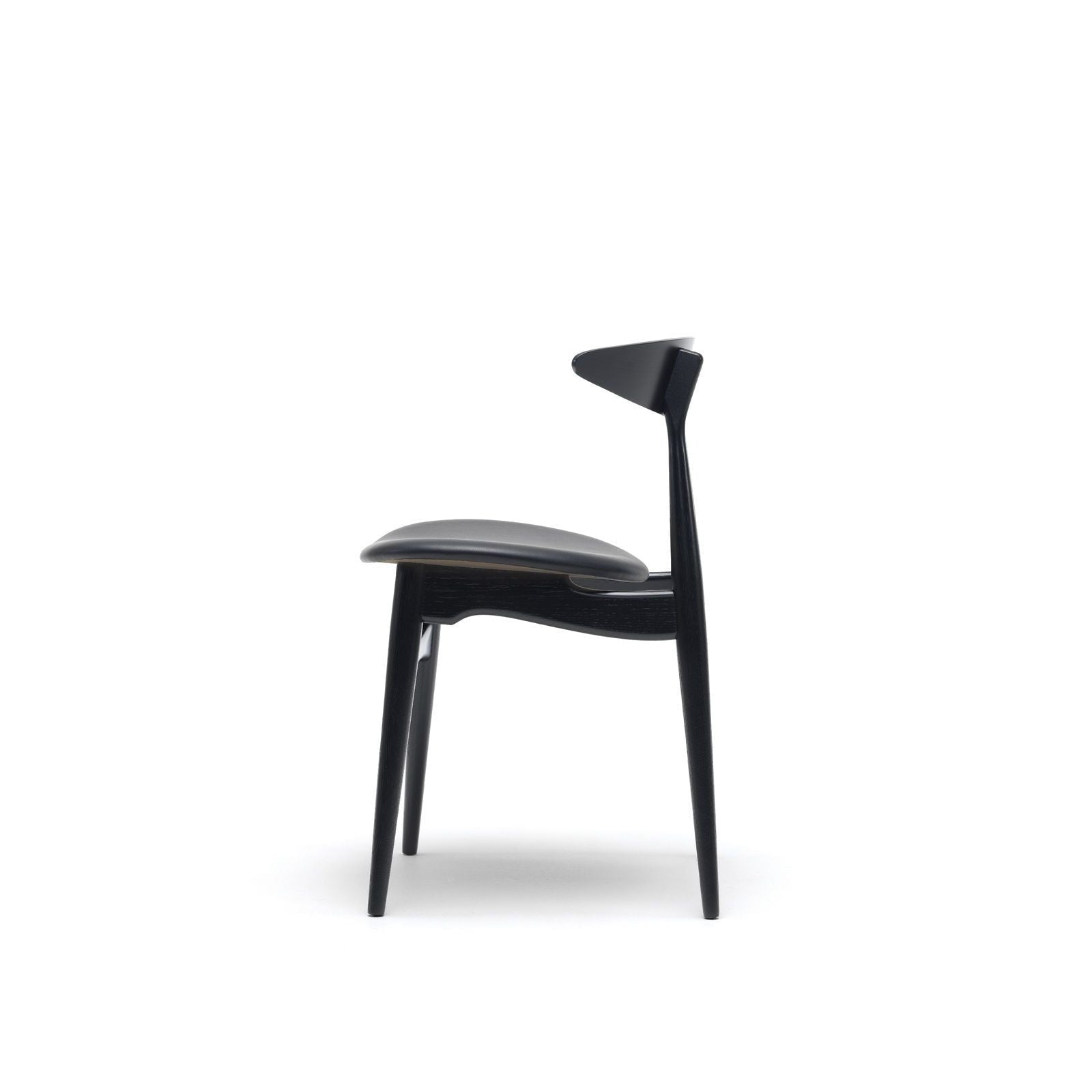 Carl Hansen CH33 P chaise, chêne noir / cuir noir