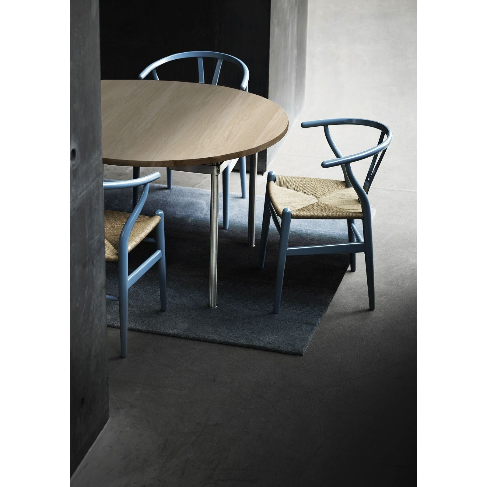 Carl Hansen CH388 Mesa de comedor Acero inoxidable sin placas adicionales, roble engrasado blanco