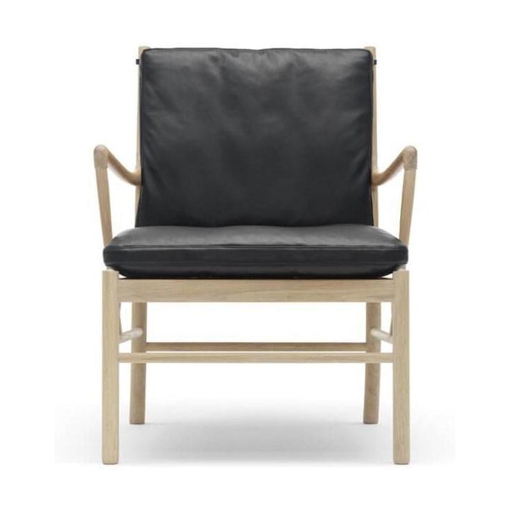 Carl Hansen OW149 Colonial Chair Seifen -Eiche/schwarzes Leder