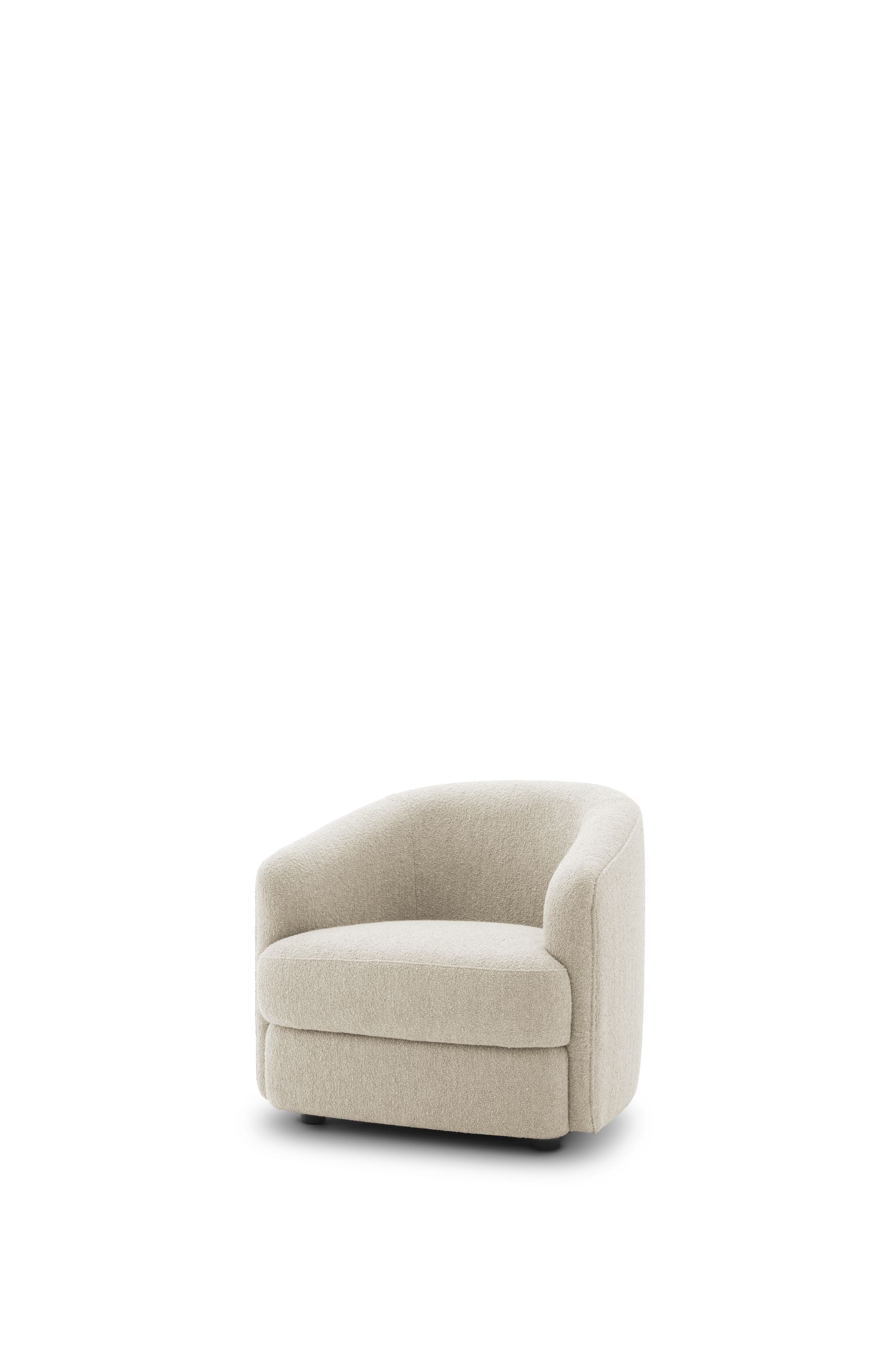 Neue Arbeiten Covent Lounge Chair, Lana