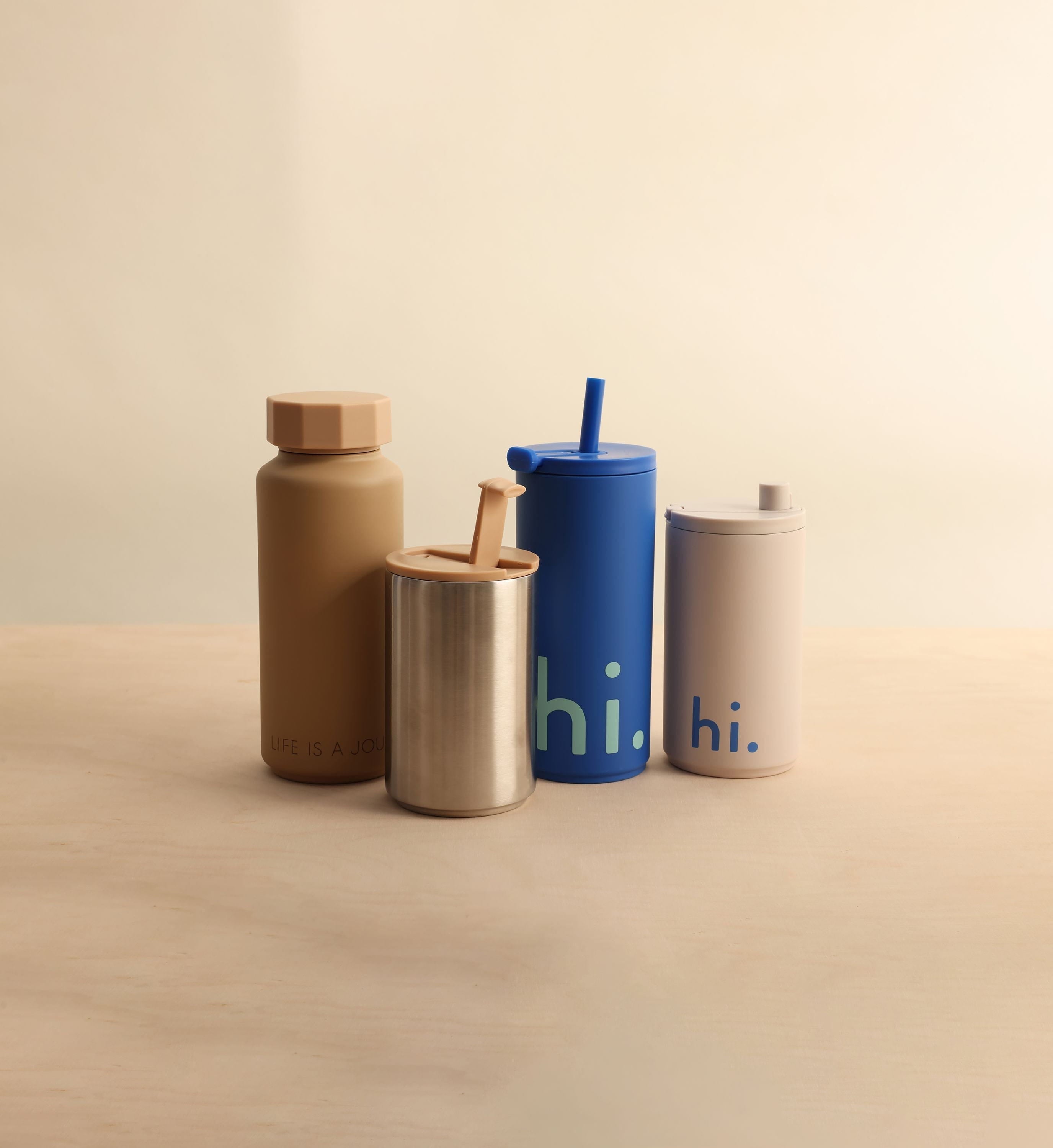 Design Letters Thermos Special Edition Life ist eine Reise, Beige