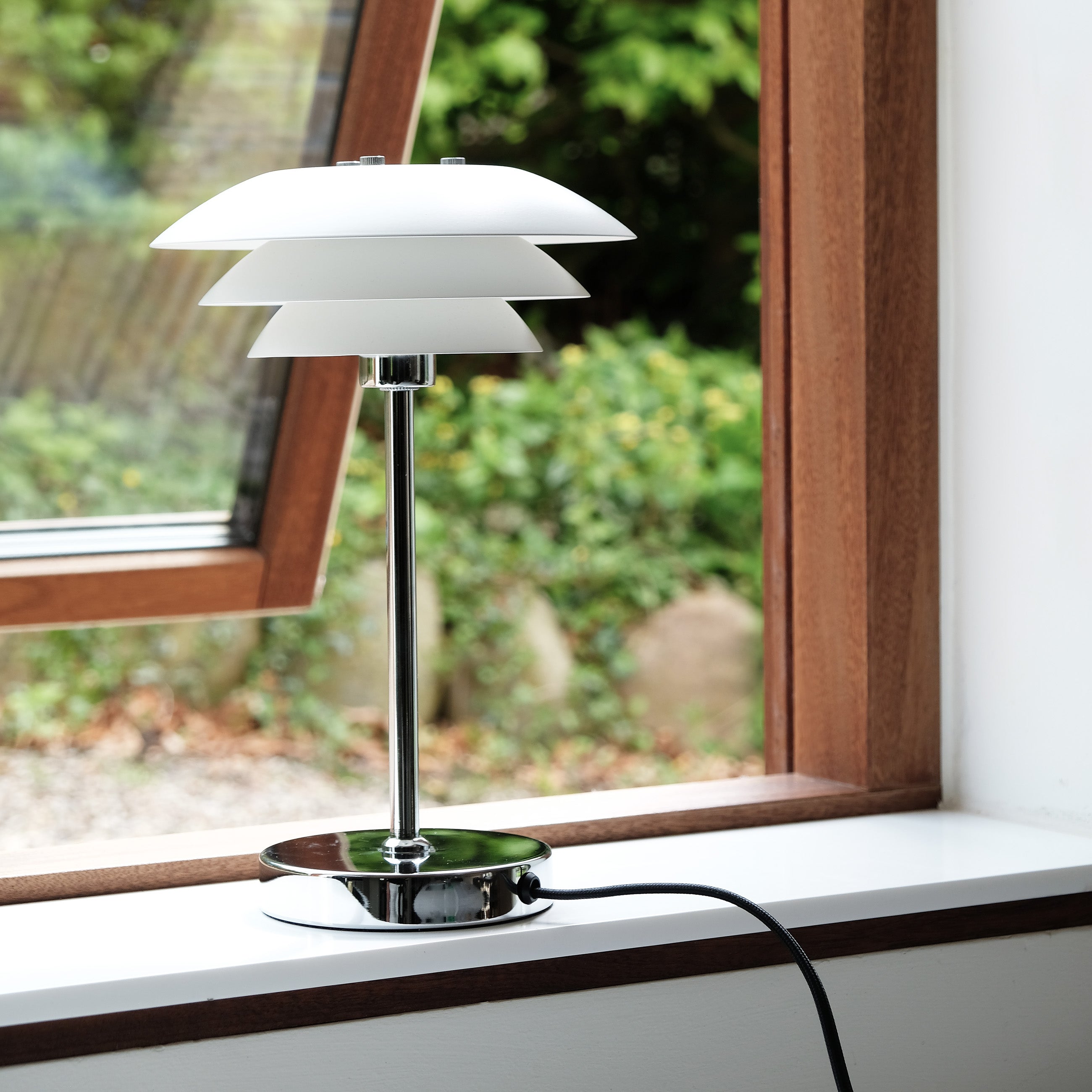 Dyberg Larsen Dl20 Table Lamp White, ø20