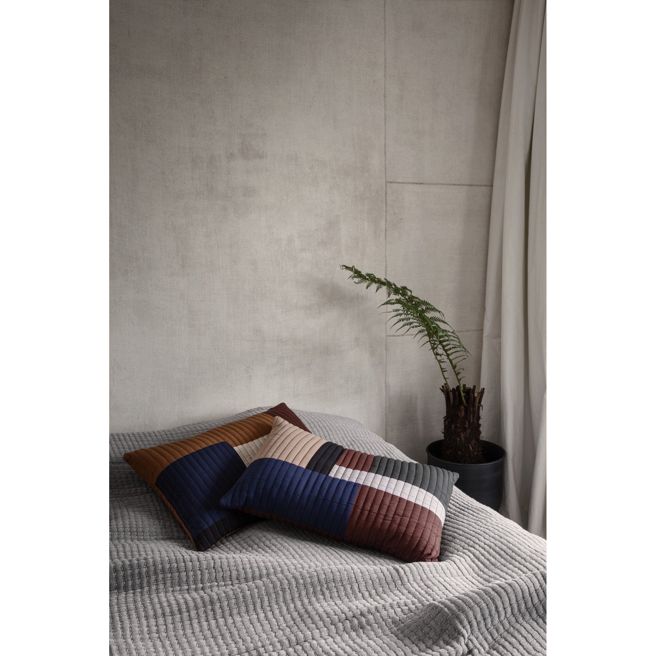 Ferm Living Quilt Cushion XL Burdeos, 80 x 50 cm