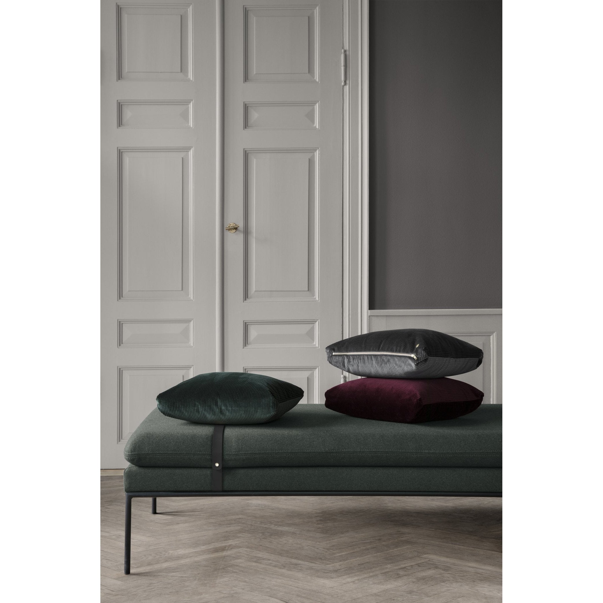 Ferm Living Turn Day Bed Fiord, ferrugem sólida