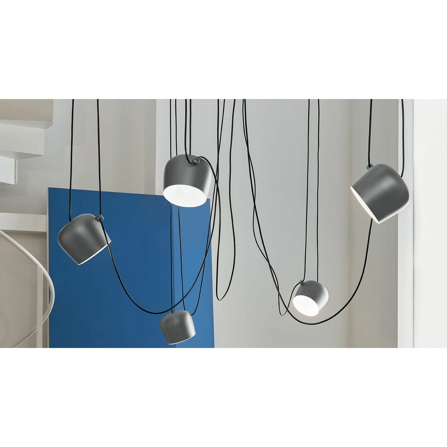 FLOS AIM LITT LED -hänge, blått stål