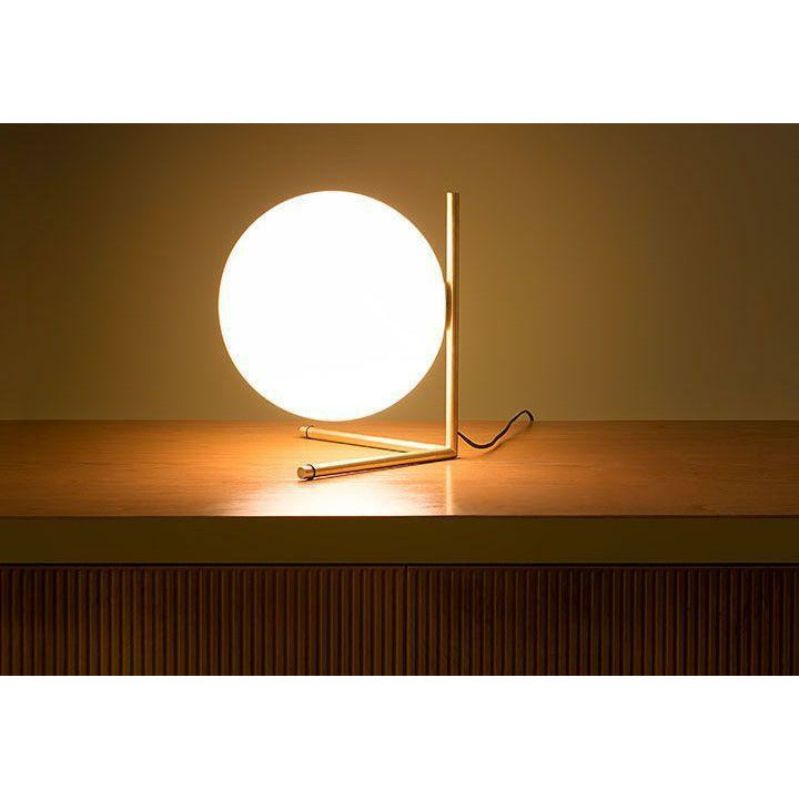 FLOS IC Light T2 Table Lampe, laiton
