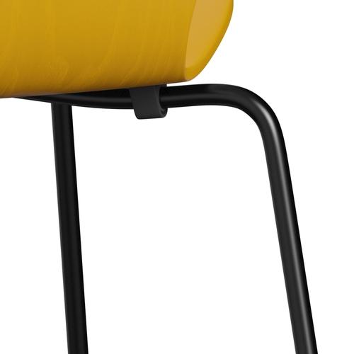 Fritz Hansen 3107 chaise unophastered, noire / teintée vraie jaune