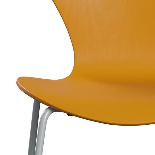 Fritz Hansen 3107 chaise uncupolstered, gris argenté / cendre coloré jaune