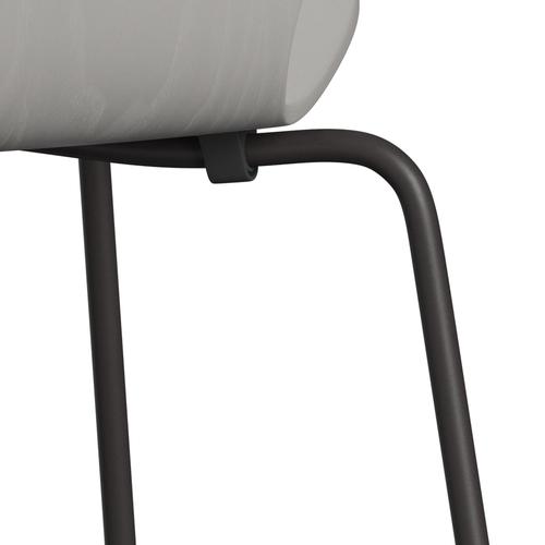 Fritz Hansen 3107 Stol Unupholstered, Warm Graphite/Dyed Ash Nine Gray