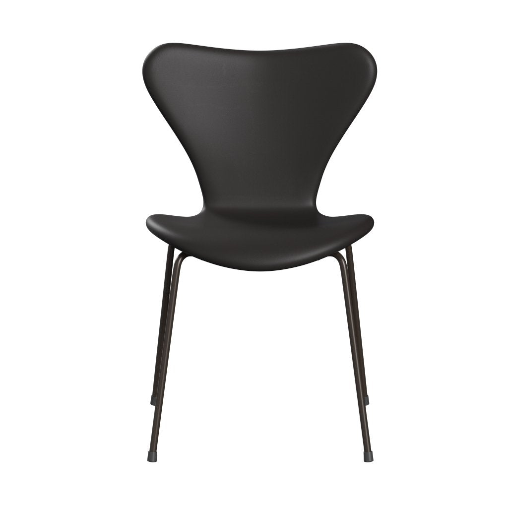 Fritz Hansen 3107 Stuhl Vollbeziegele, braune Bronze/weiches schwarzes Braun