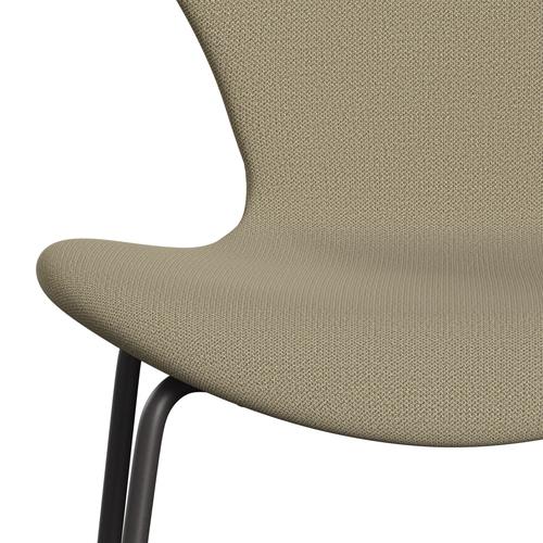 Fritz Hansen 3107 chaise pleine d'ameublement, graphite chaud / capture des couleurs de sable