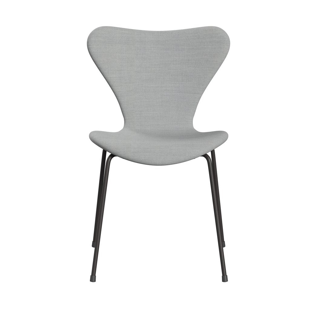 Fritz Hansen 3107 chaise complète en plein air, graphite chaud / gris fiord / gris moyen