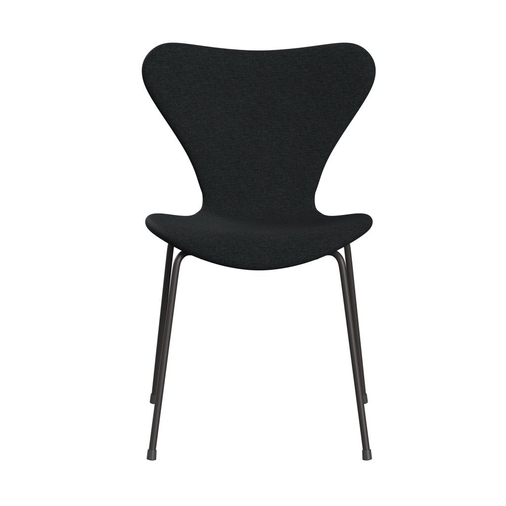 Fritz Hansen 3107 Stuhl Vollbeziegele, warmes Graphit/Sunniva 2 Schwarz/Dunkelgrau