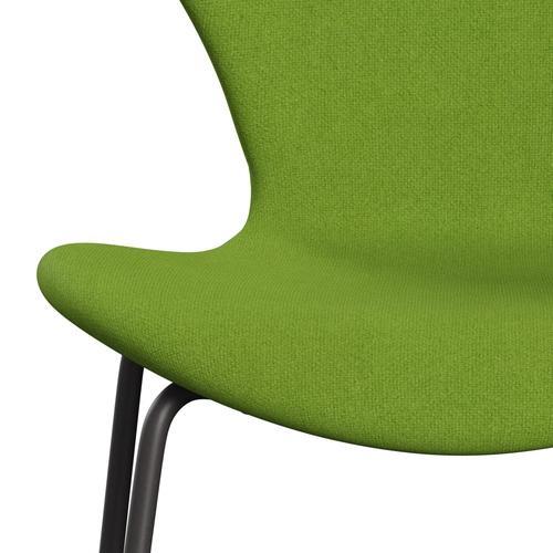 Fritz Hansen 3107 Stuhl Vollbeziegele, warmer Graphit/Tonus Kalk