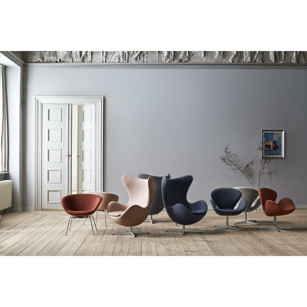 Fritz Hansen AJ Pot Lounge Stuhl verchromter Rahmen Stoff, Christianshavn Beige
