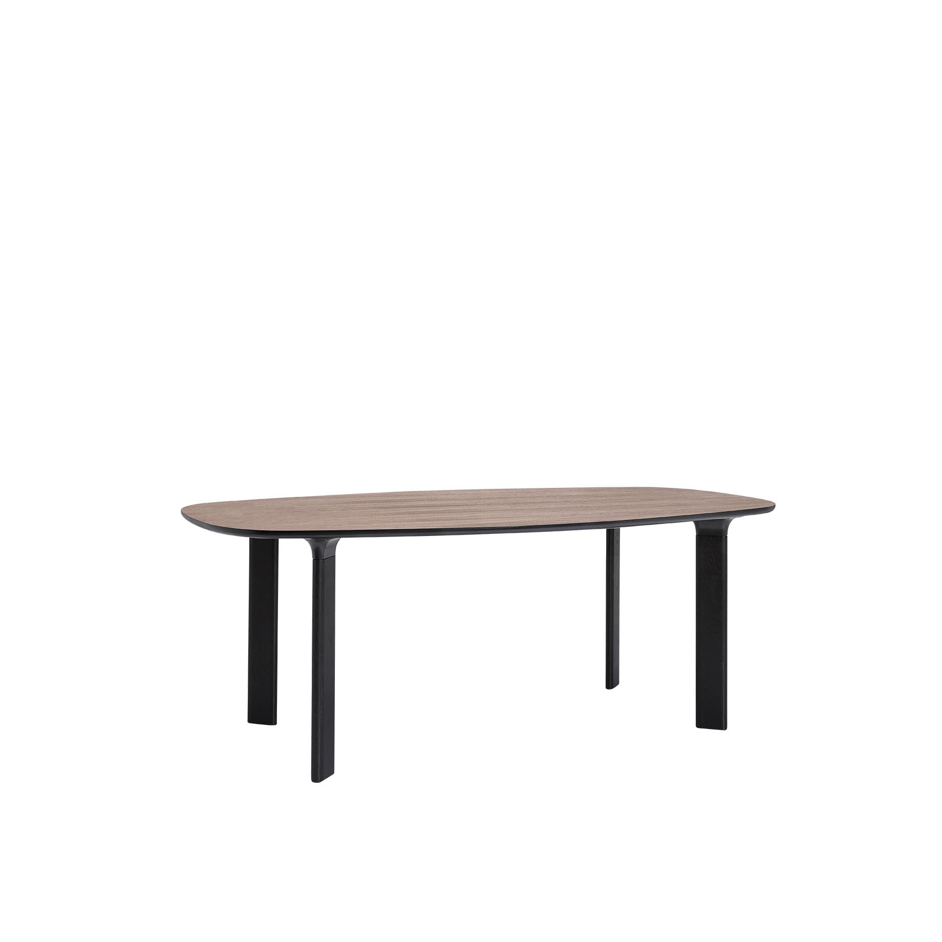 Fritz Hansen Analog Tabell 185 cm, Walnut Veneer / Black Lacked Ben