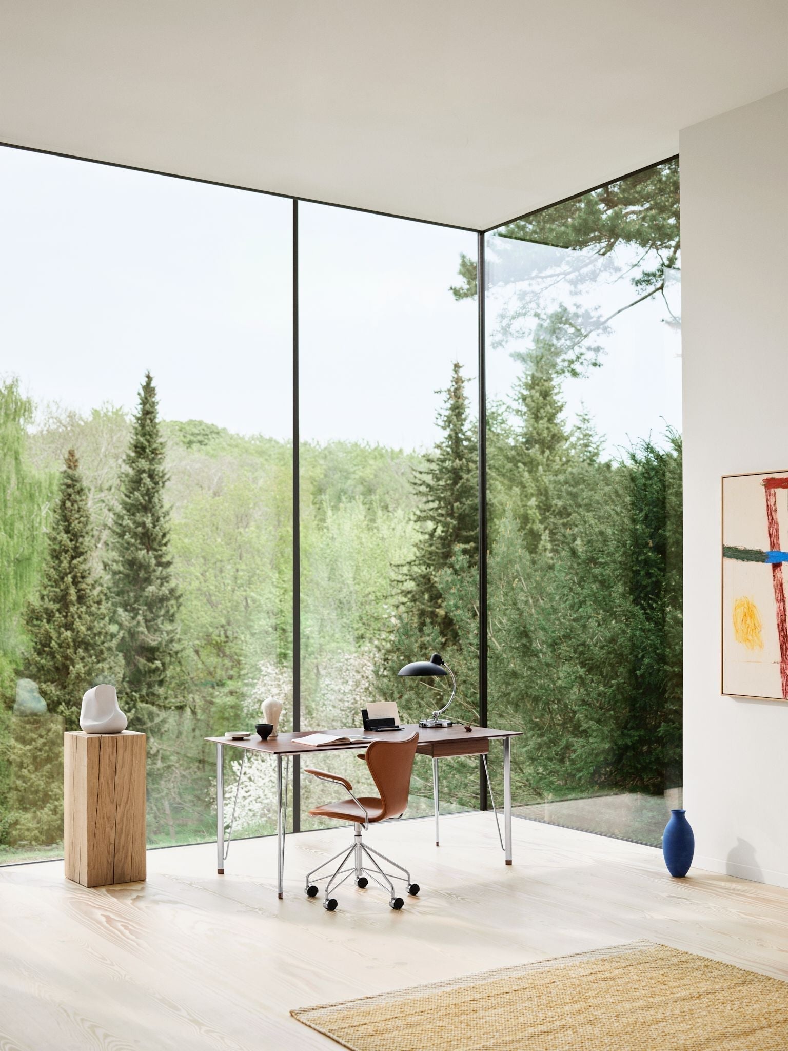 Fritz Hansen FH3605 Bureau avec tiroir, chrome / noix laqué